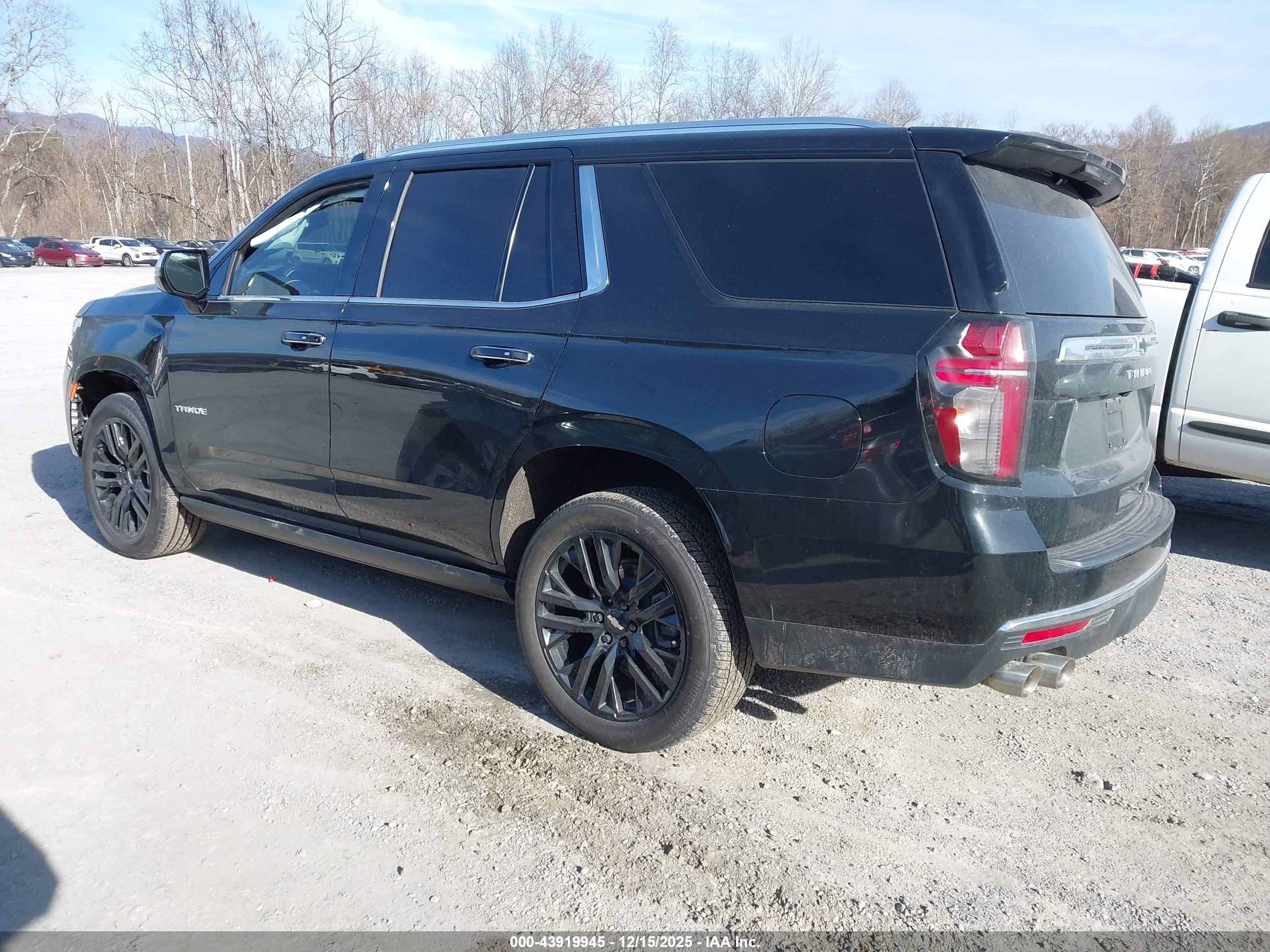 CHEVROLET TAHOE image 3