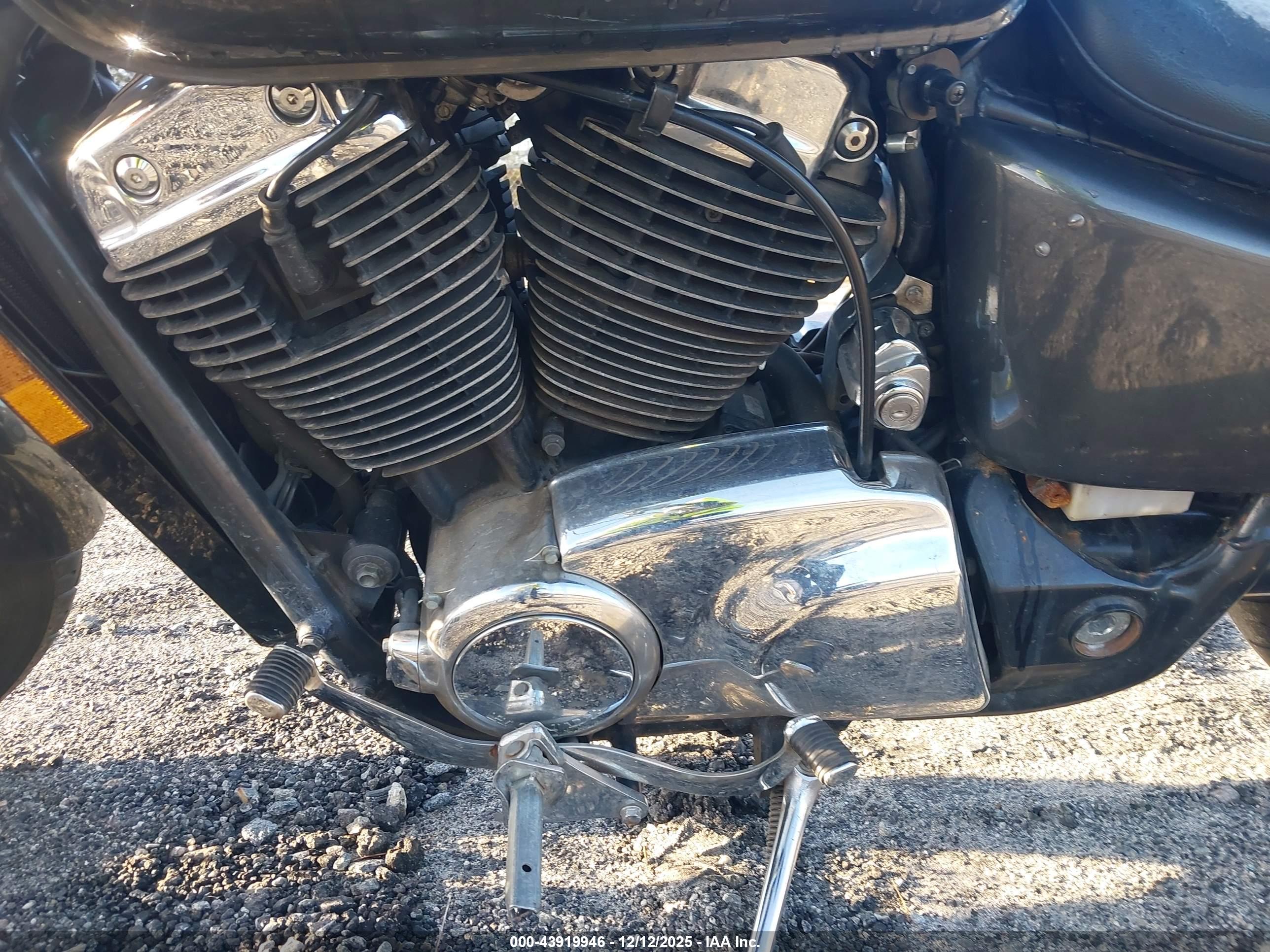 HONDA VT1100 image 9