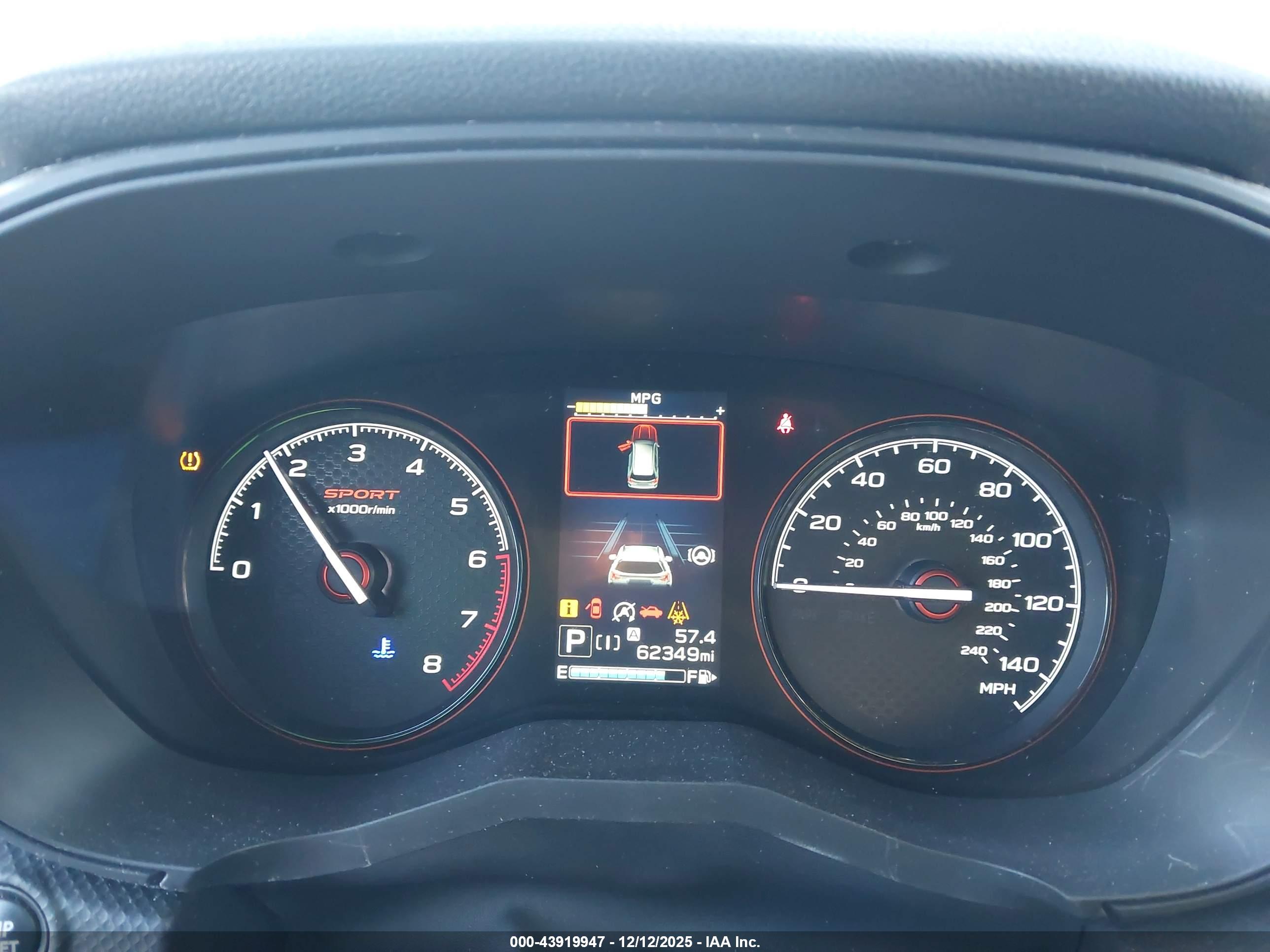 SUBARU FORESTER image 7