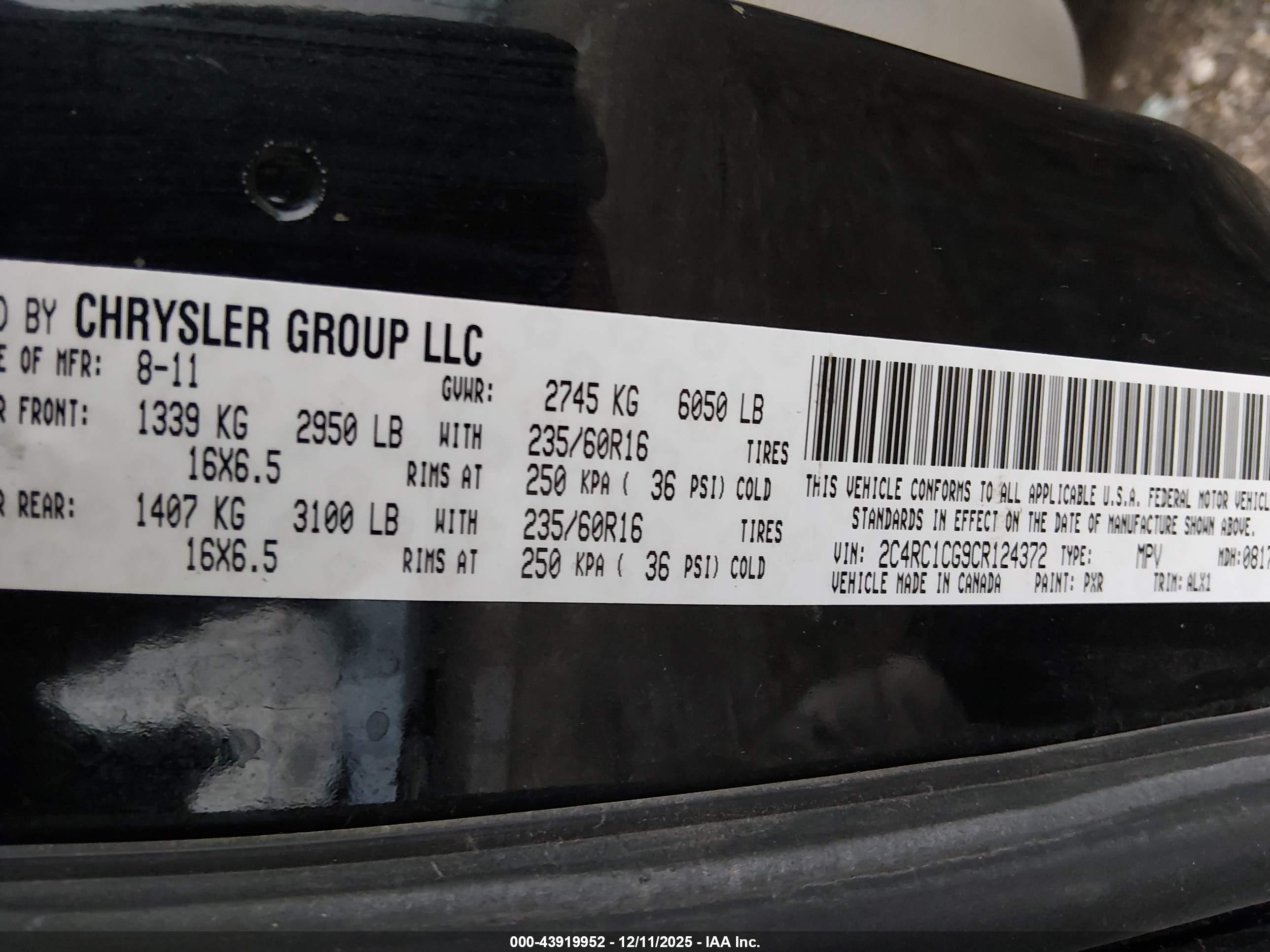 CHRYSLER TOWN image 9