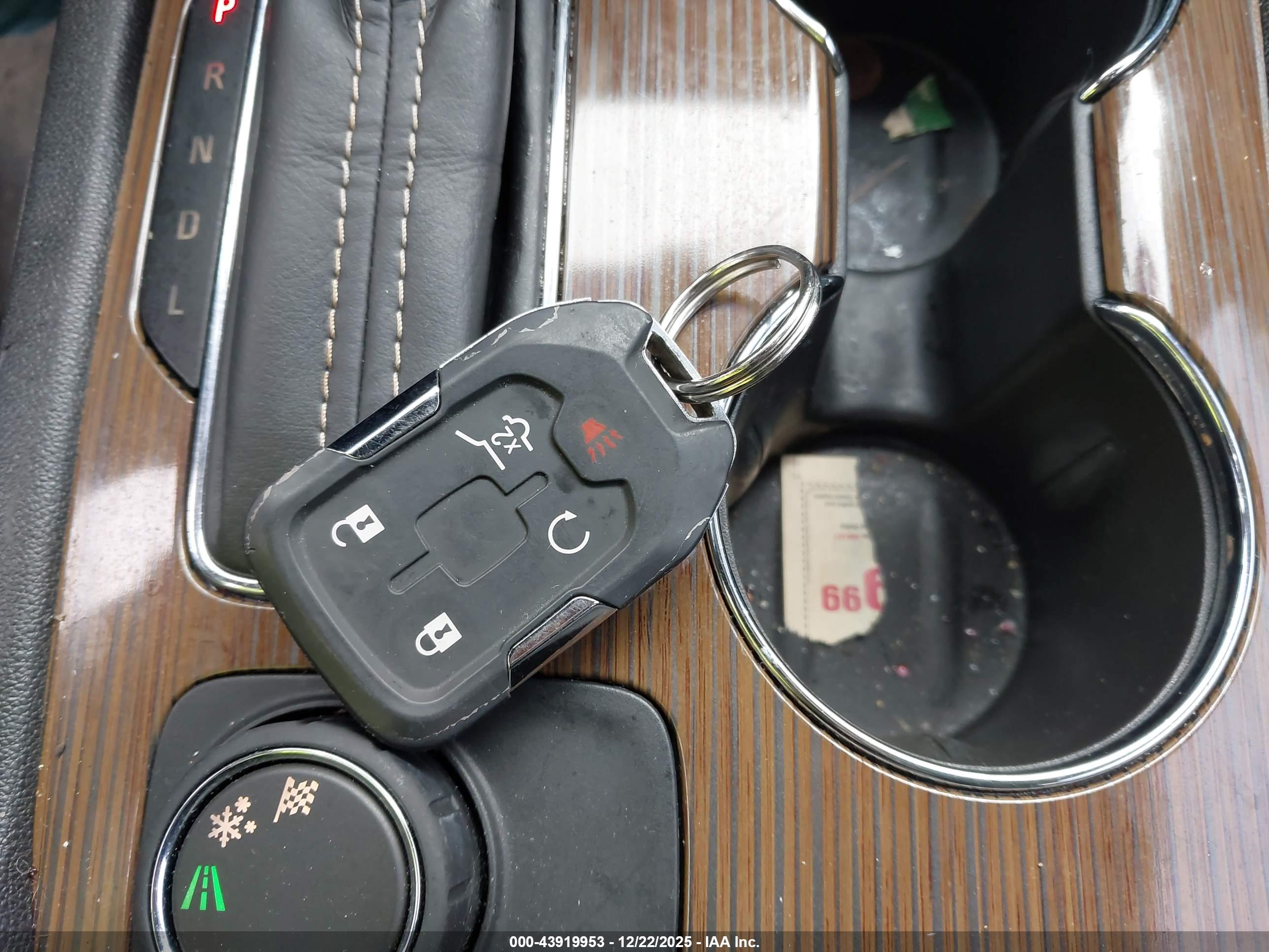 GMC ACADIA image 11