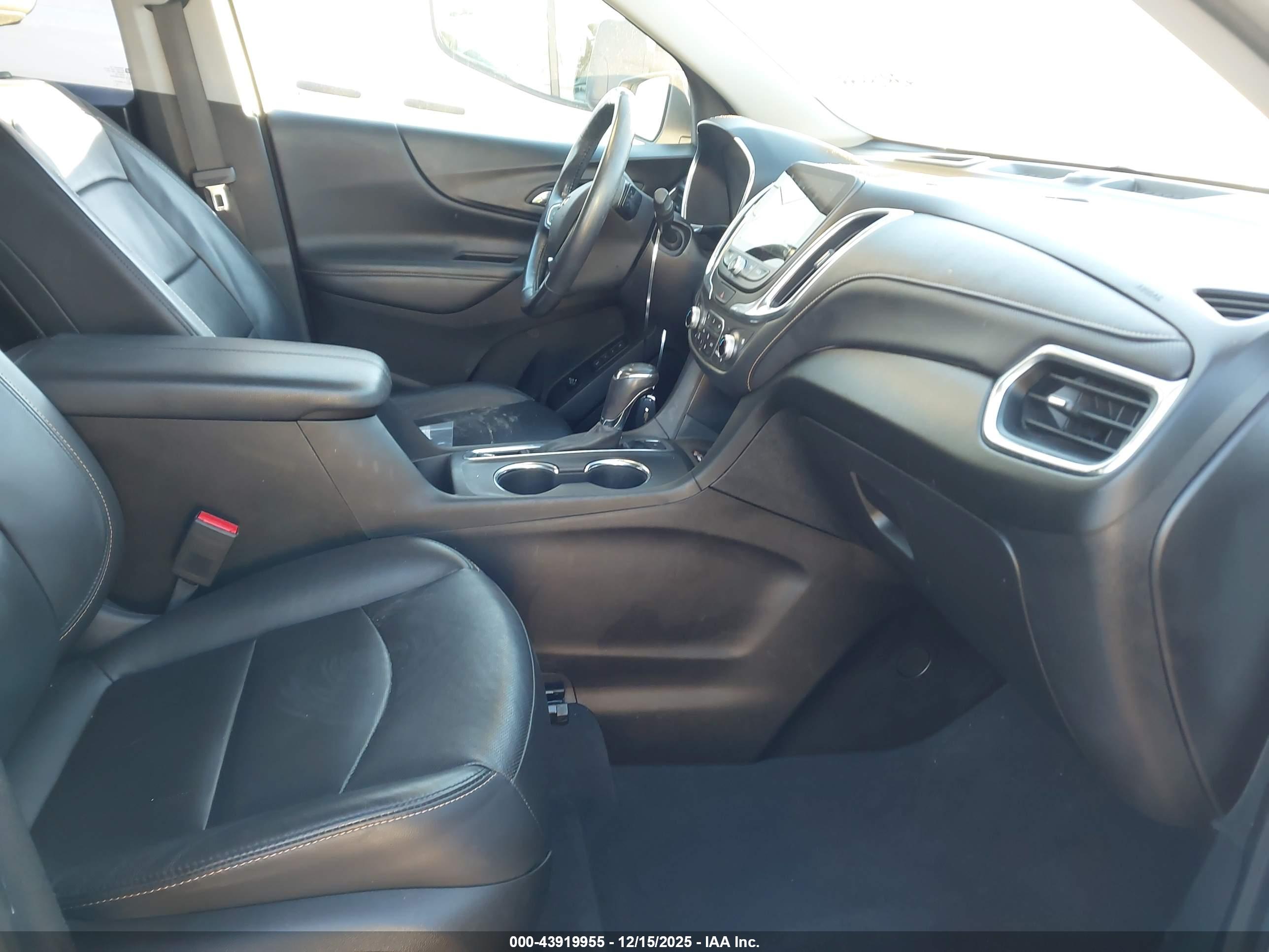 CHEVROLET EQUINOX image 5