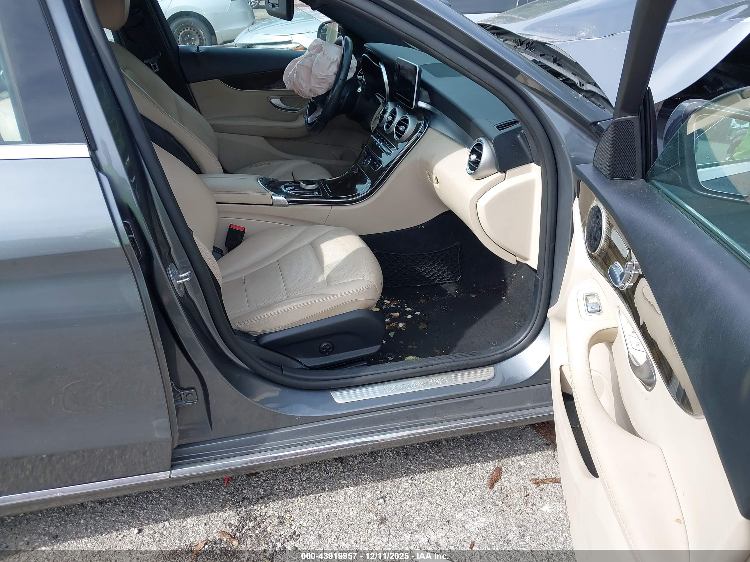 MERCEDES-BENZ C image 5