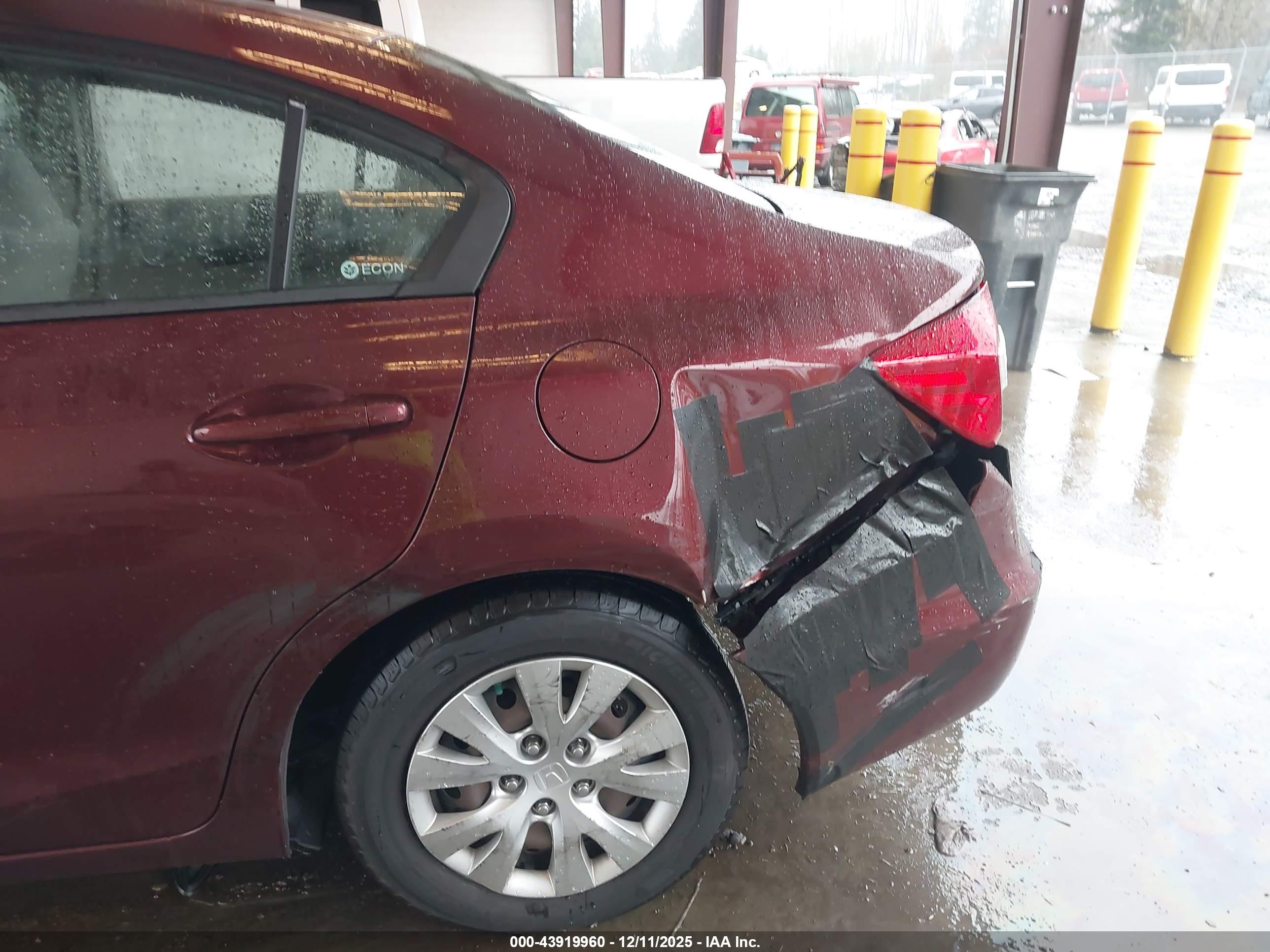 HONDA CIVIC image 6