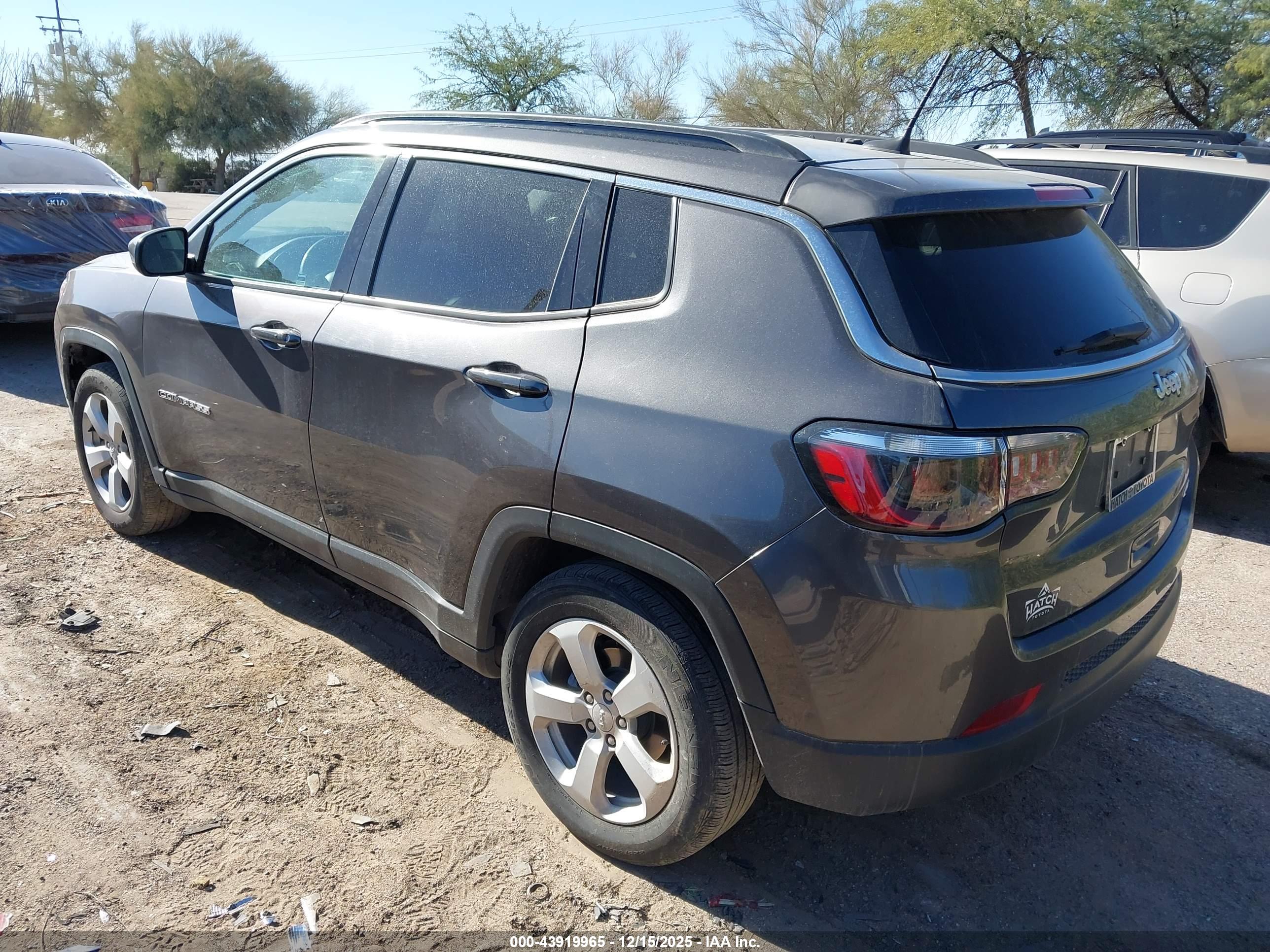 JEEP COMPASS image 3