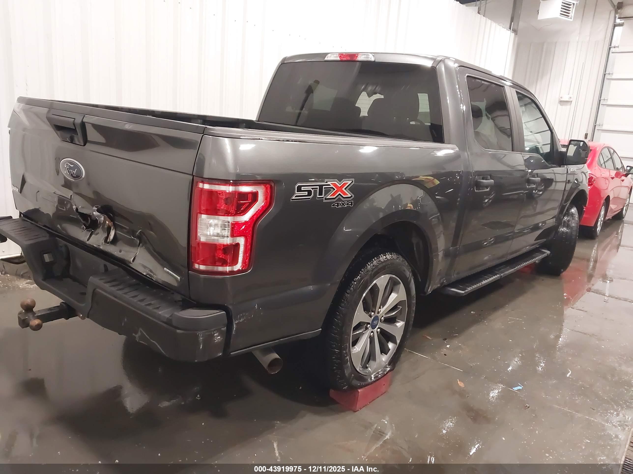 FORD F-150 image 4