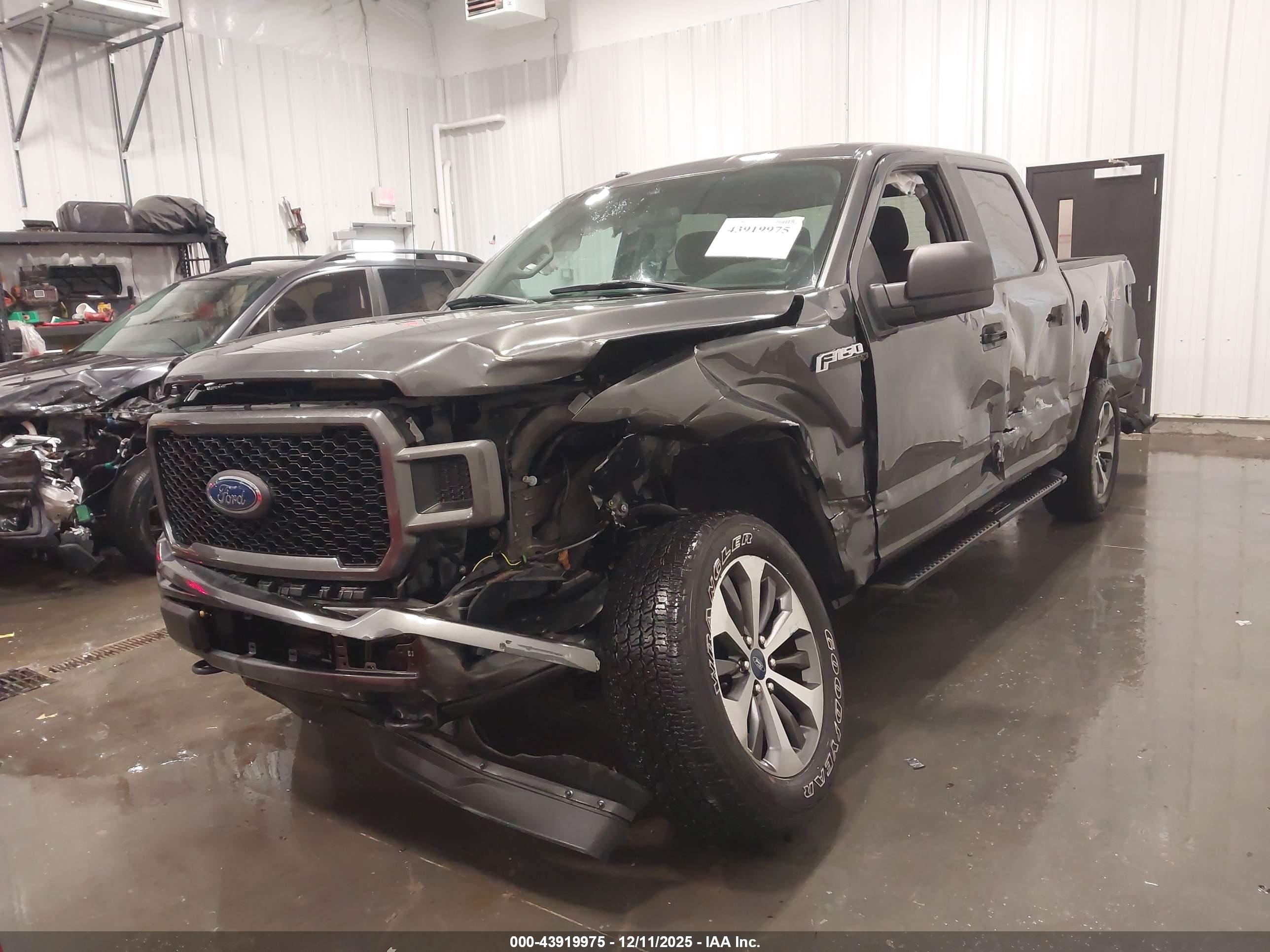 FORD F-150 image 6