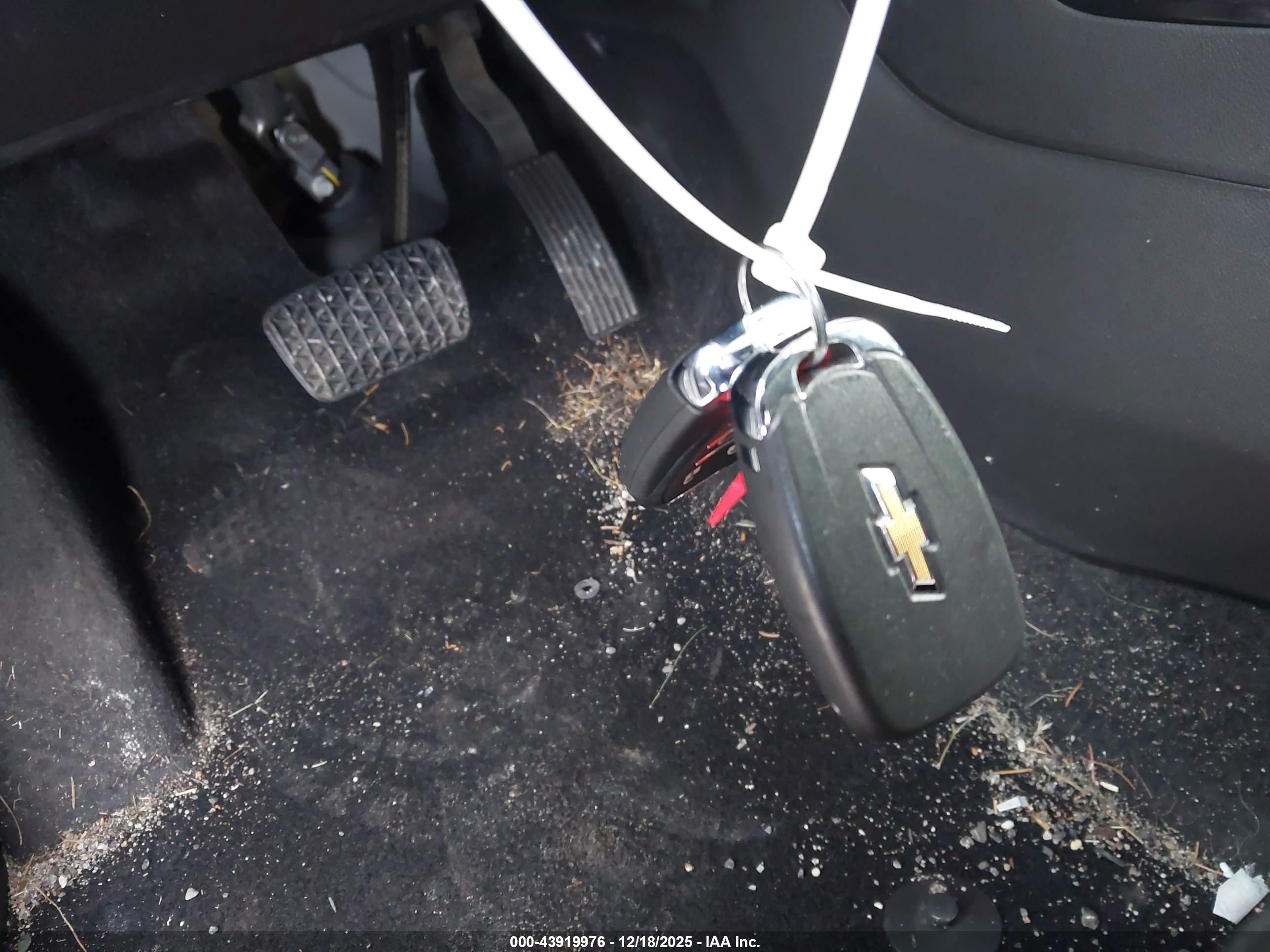 CHEVROLET TRAILBLAZER image 11