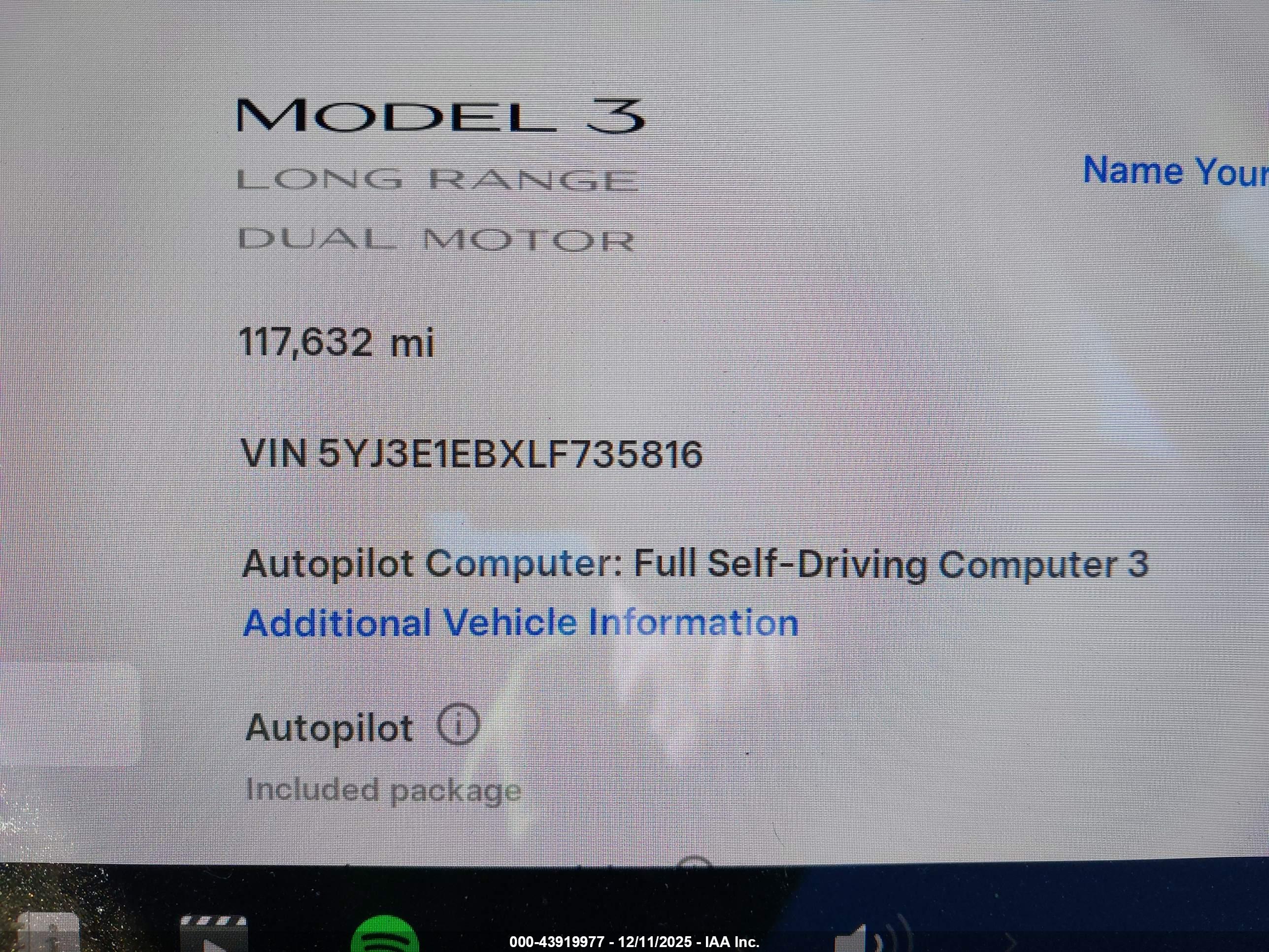 TESLA MODEL image 7
