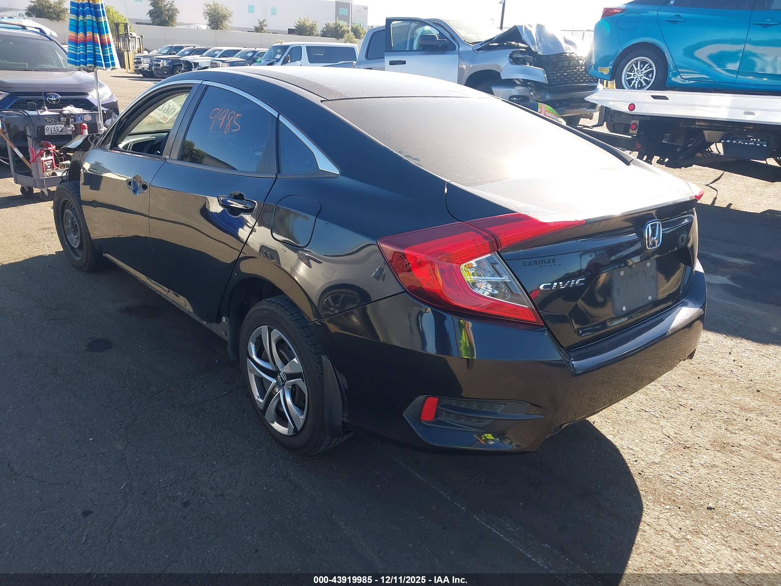 HONDA CIVIC image 3