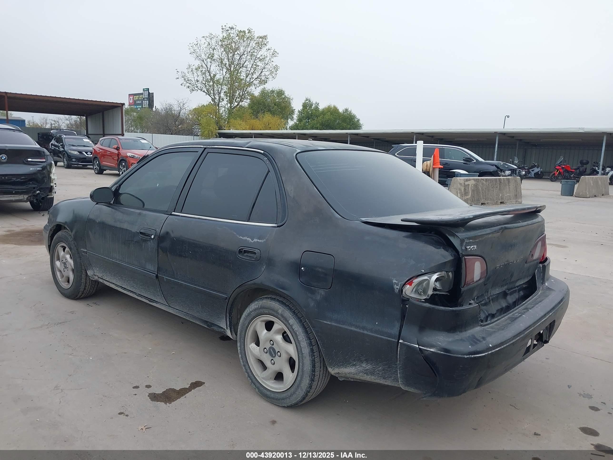 TOYOTA COROLLA image 3