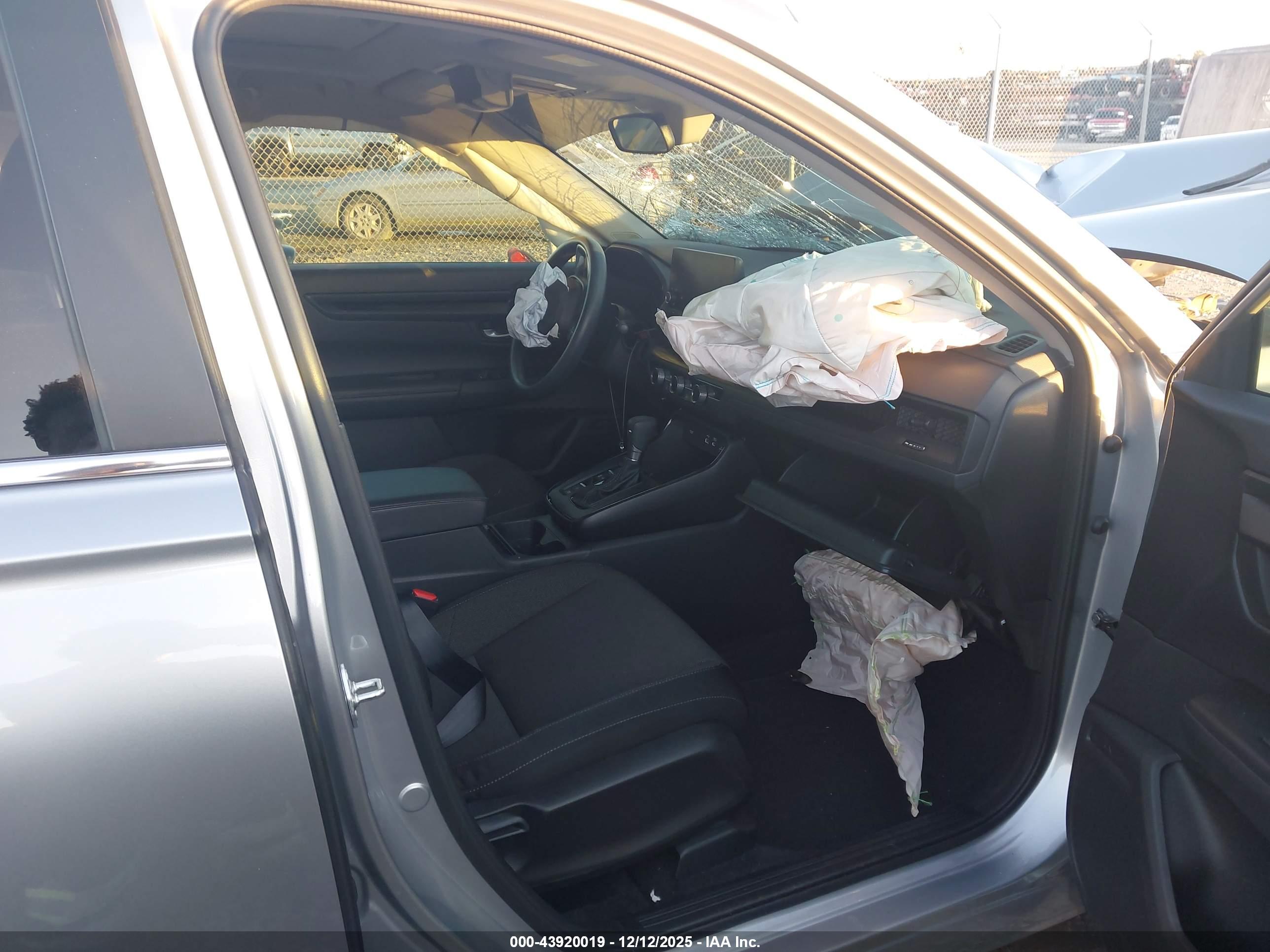 HONDA CR-V image 5