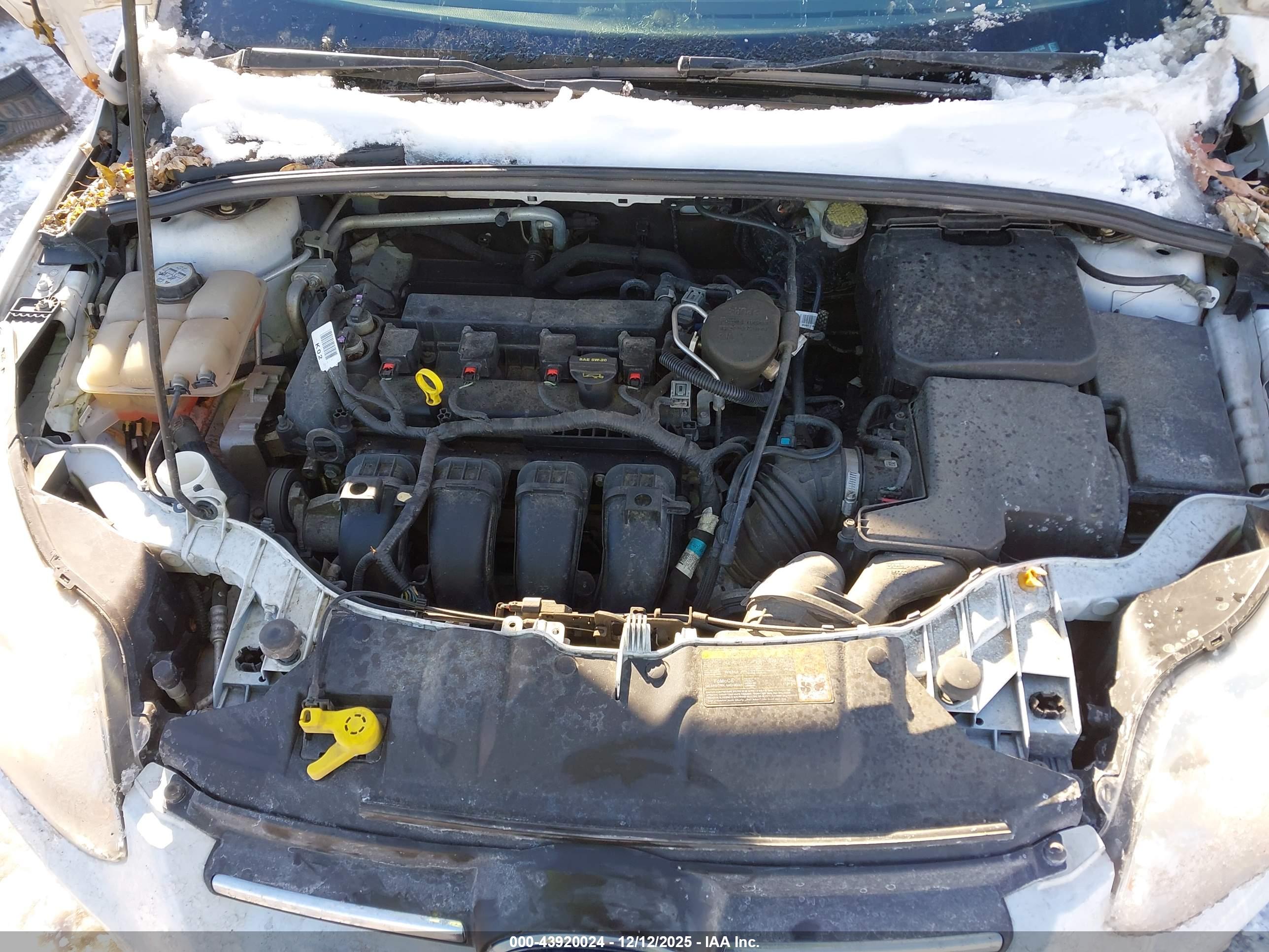 FORD FOCUS image 10