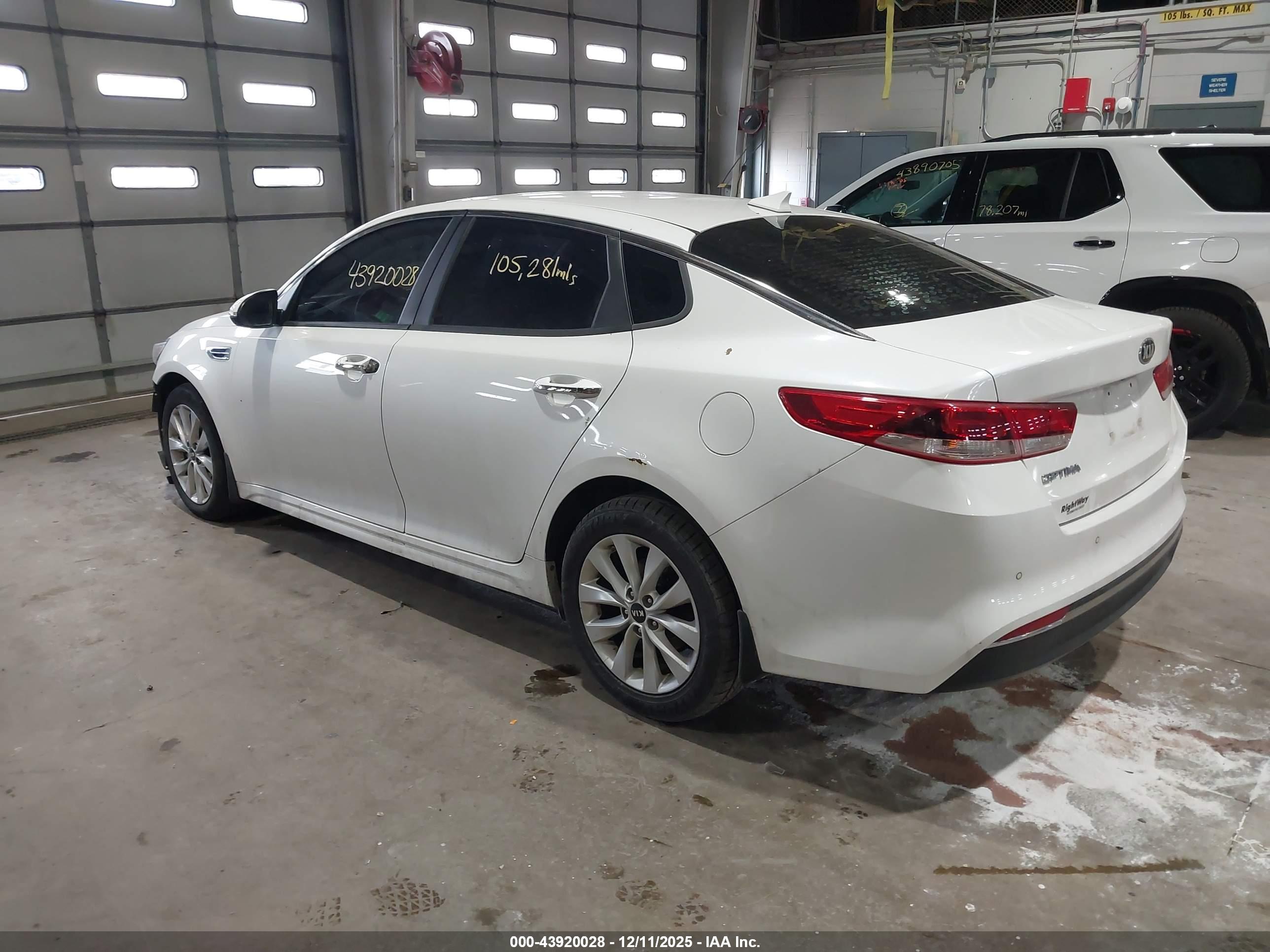 KIA OPTIMA image 3