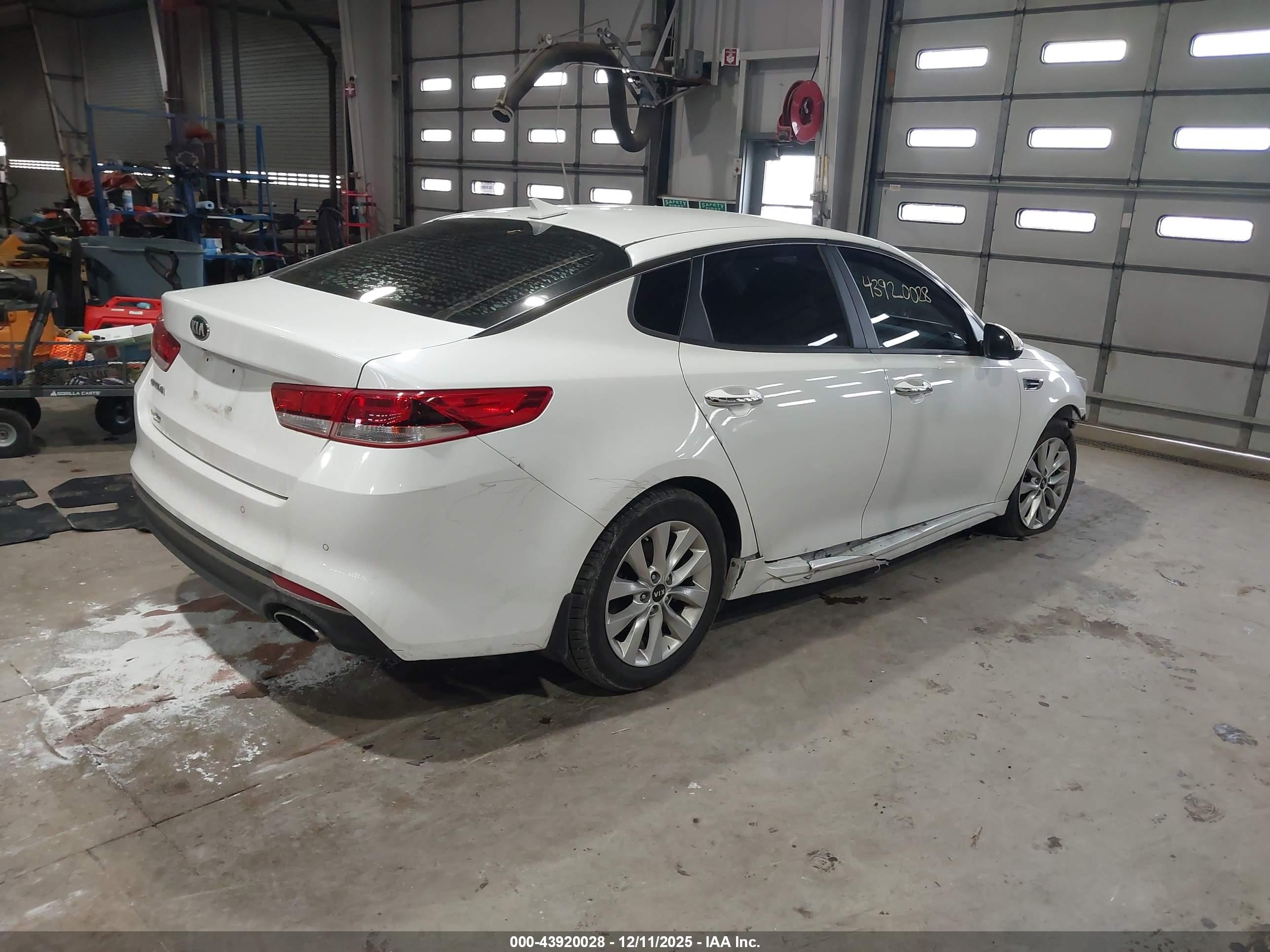 KIA OPTIMA image 4
