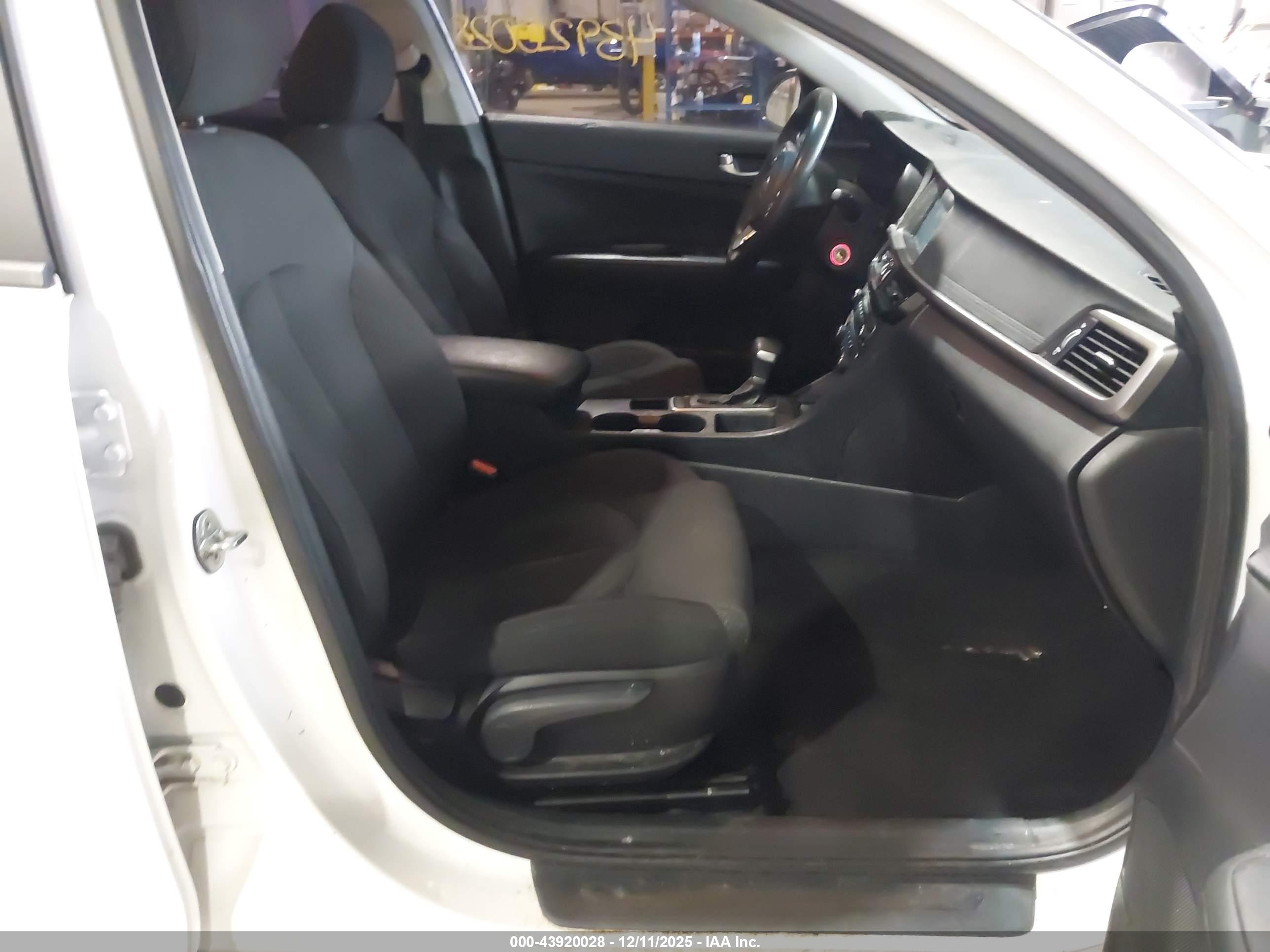 KIA OPTIMA image 5