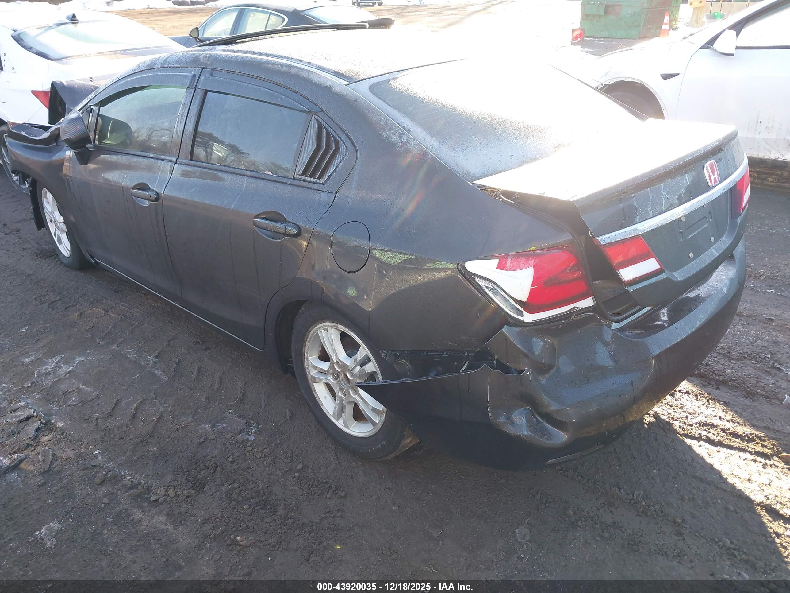 HONDA CIVIC image 3
