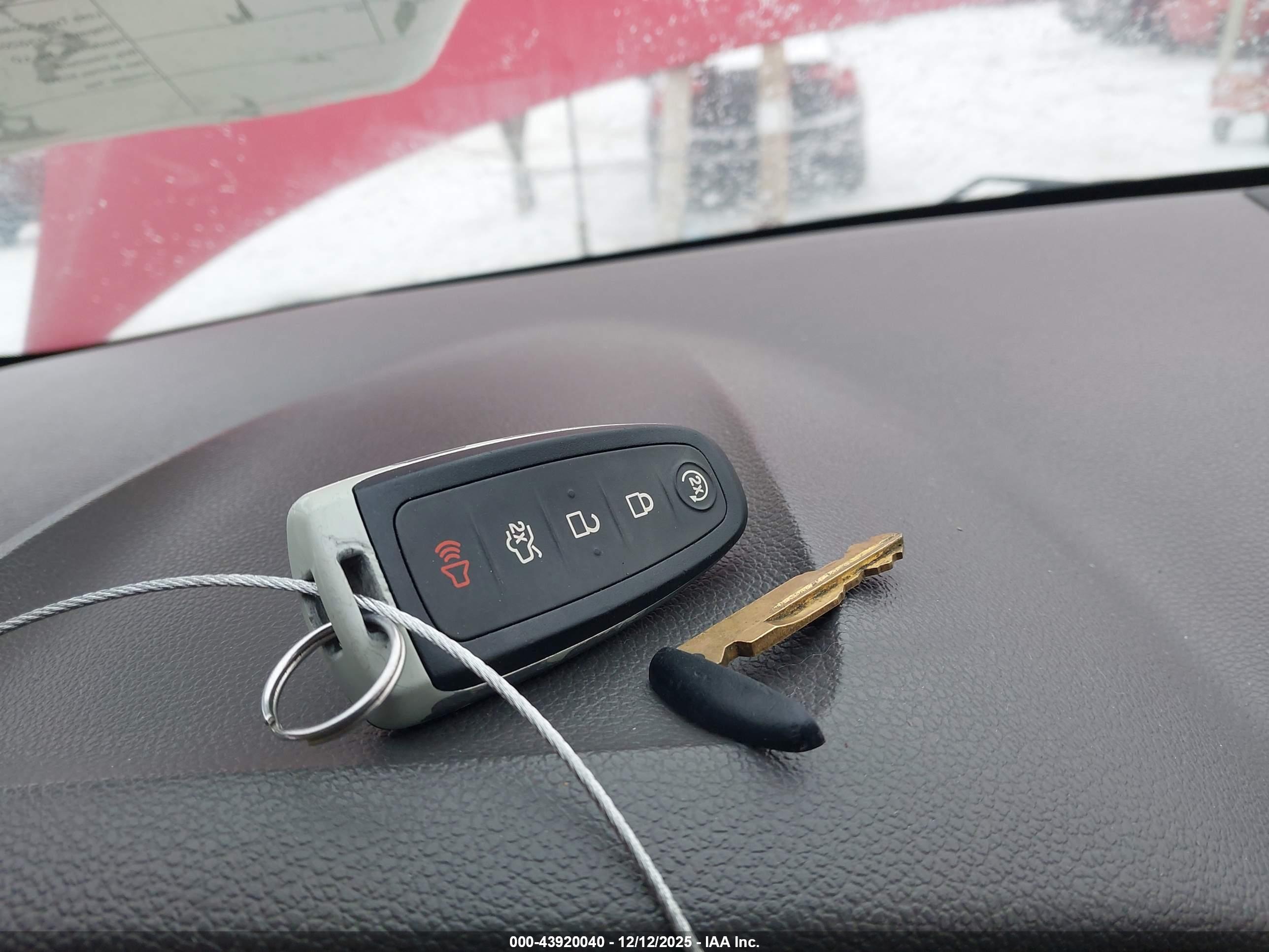FORD EDGE image 11
