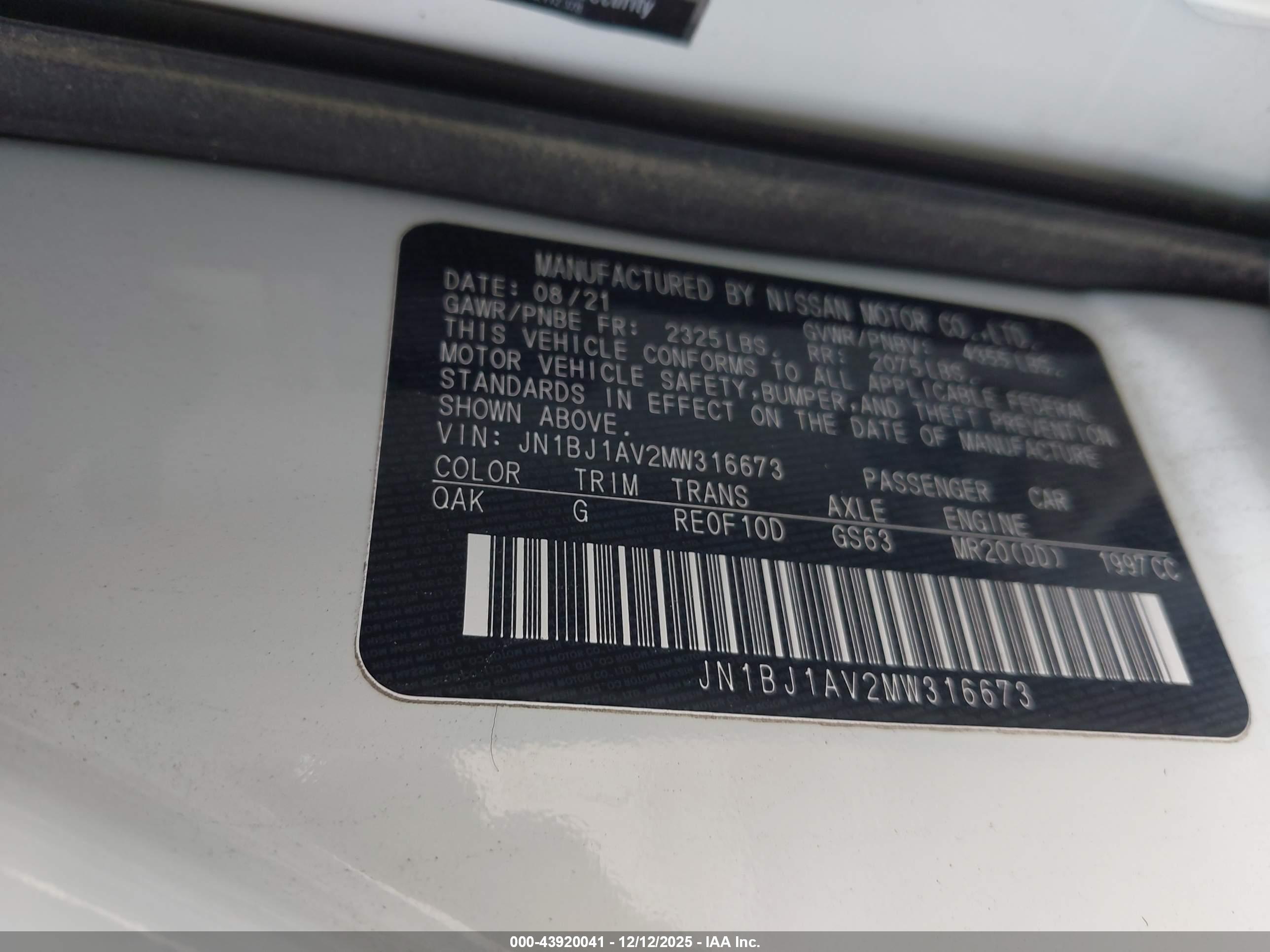 NISSAN ROGUE image 9