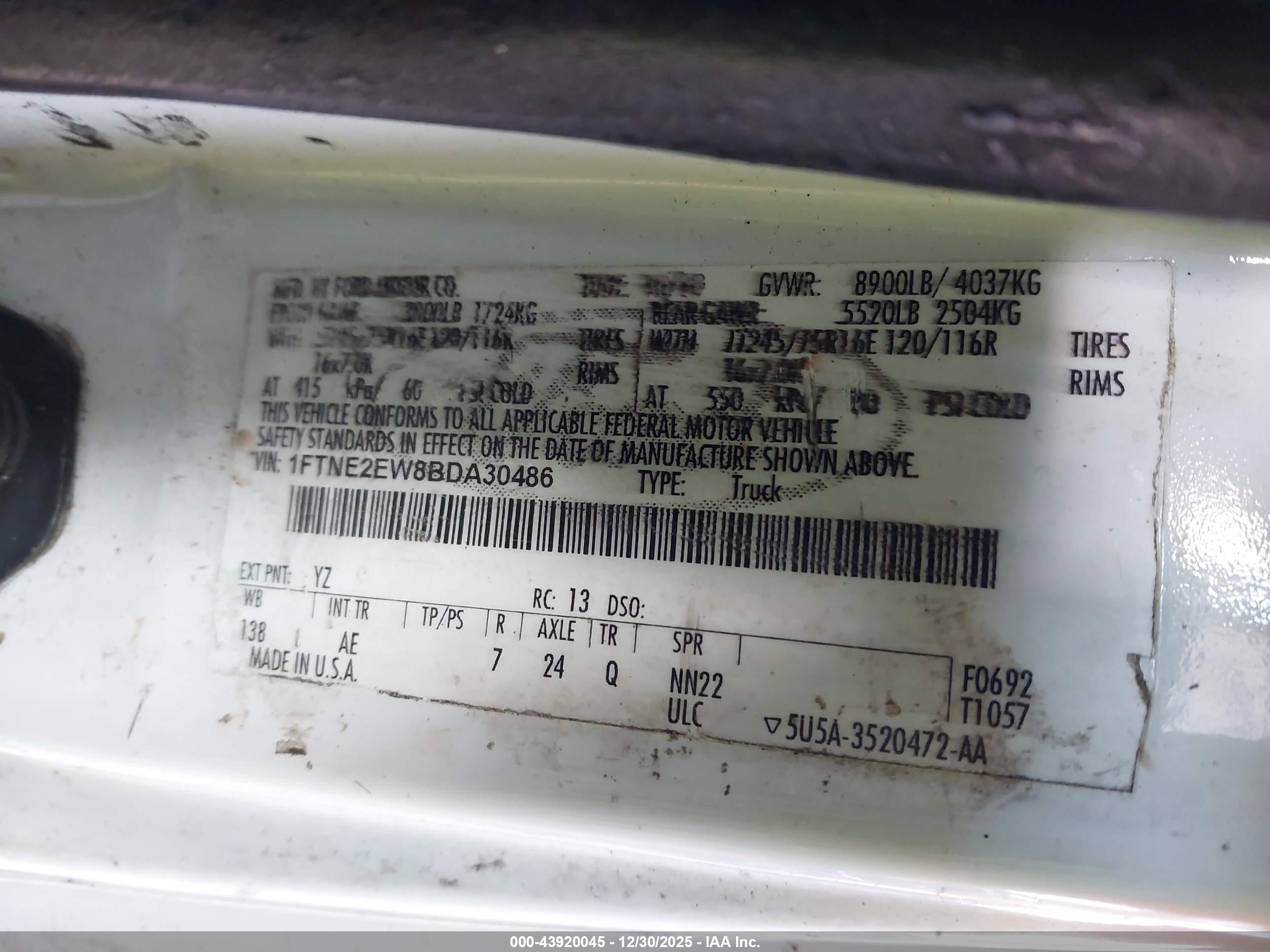 FORD E-250 image 9