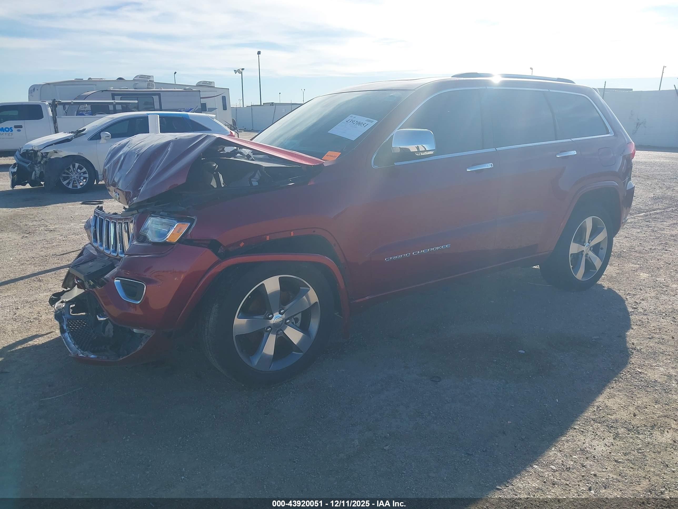 JEEP GRAND image 2