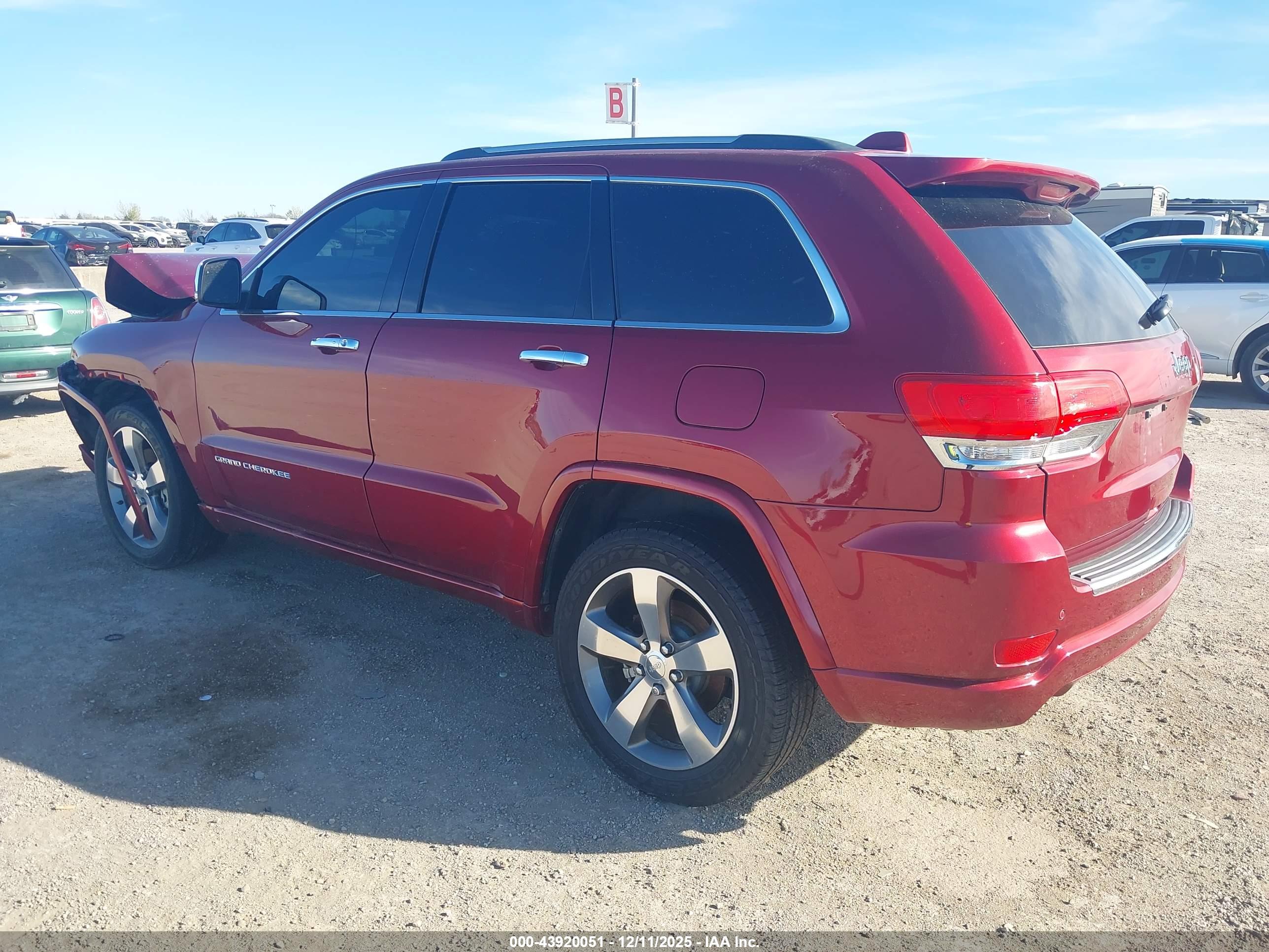 JEEP GRAND image 3