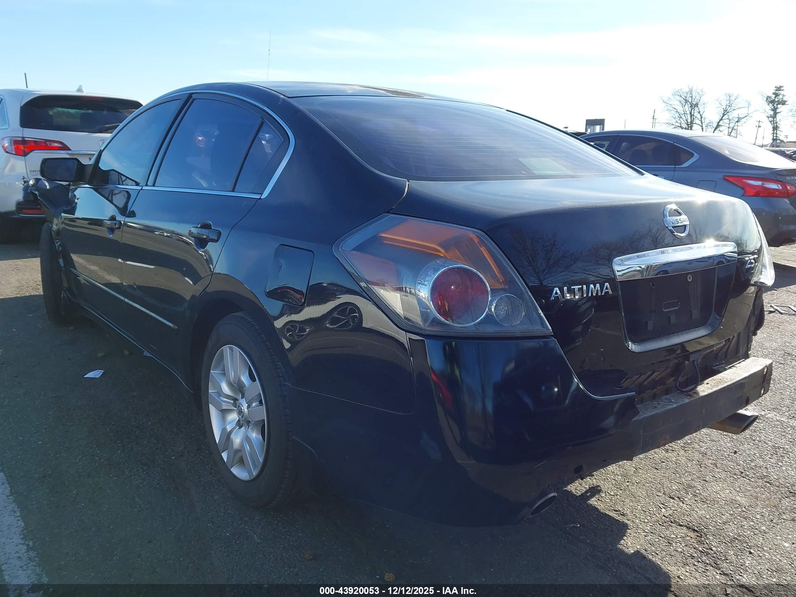 NISSAN ALTIMA image 3