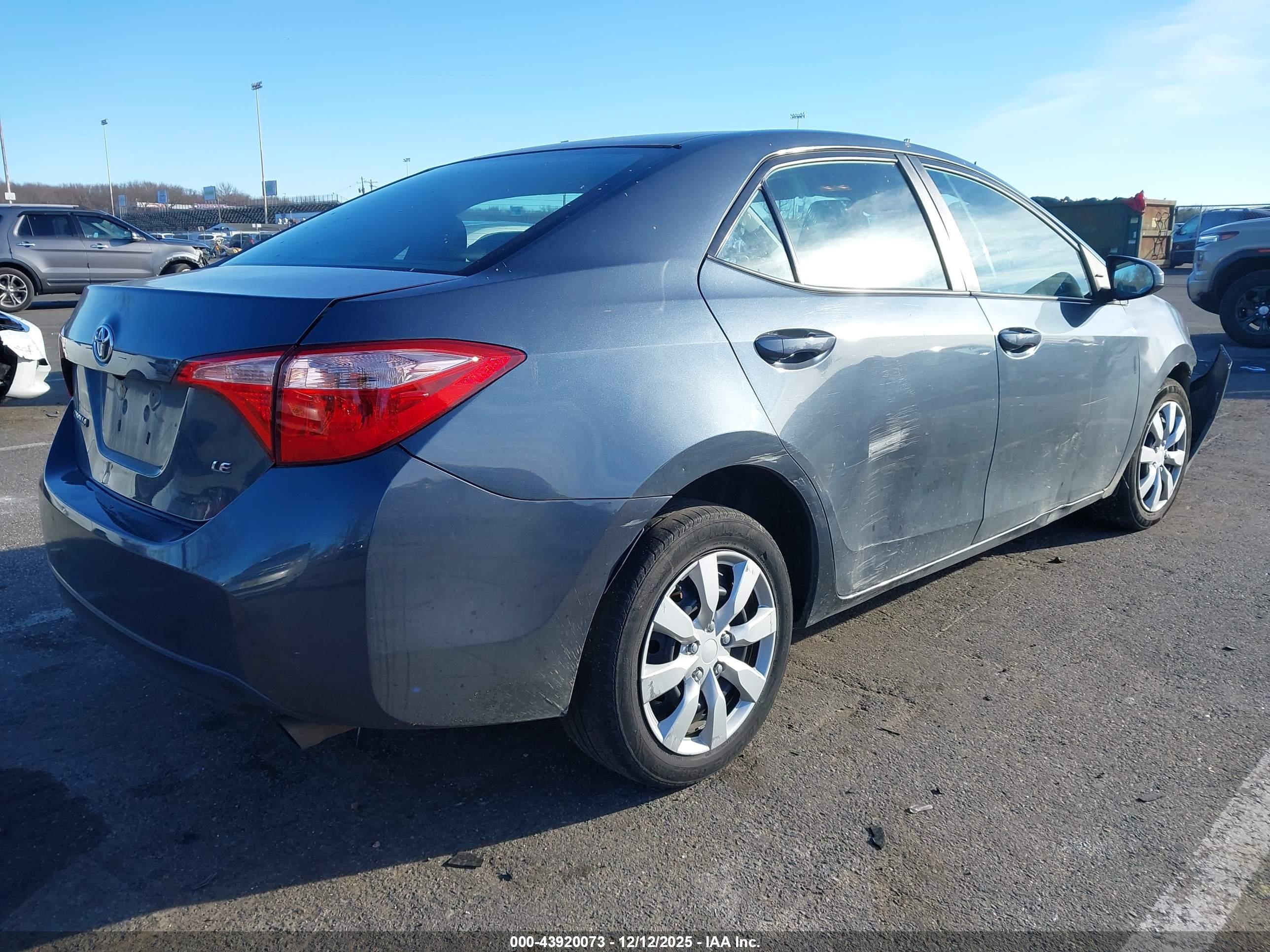 TOYOTA COROLLA image 4