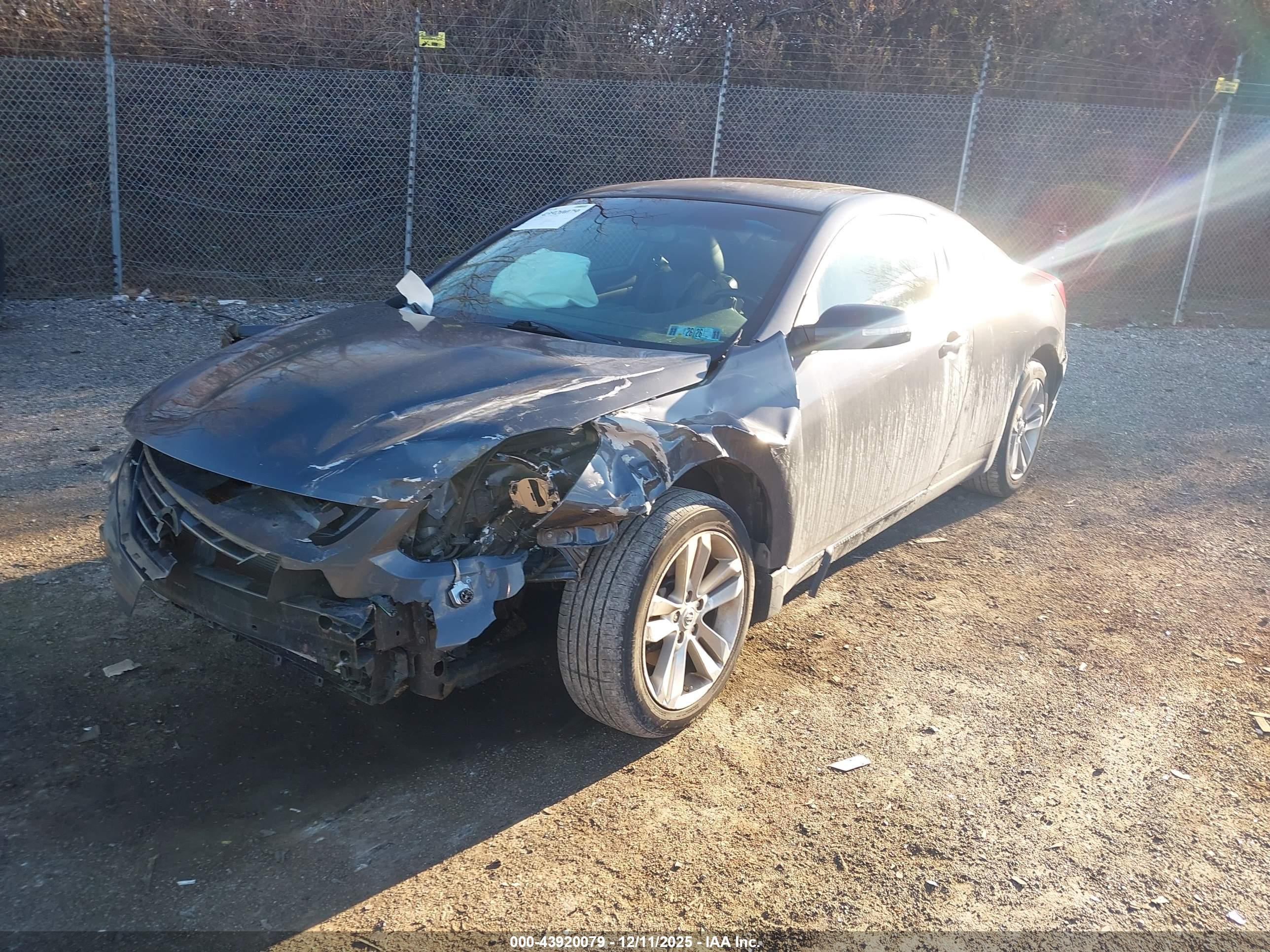 NISSAN ALTIMA image 2