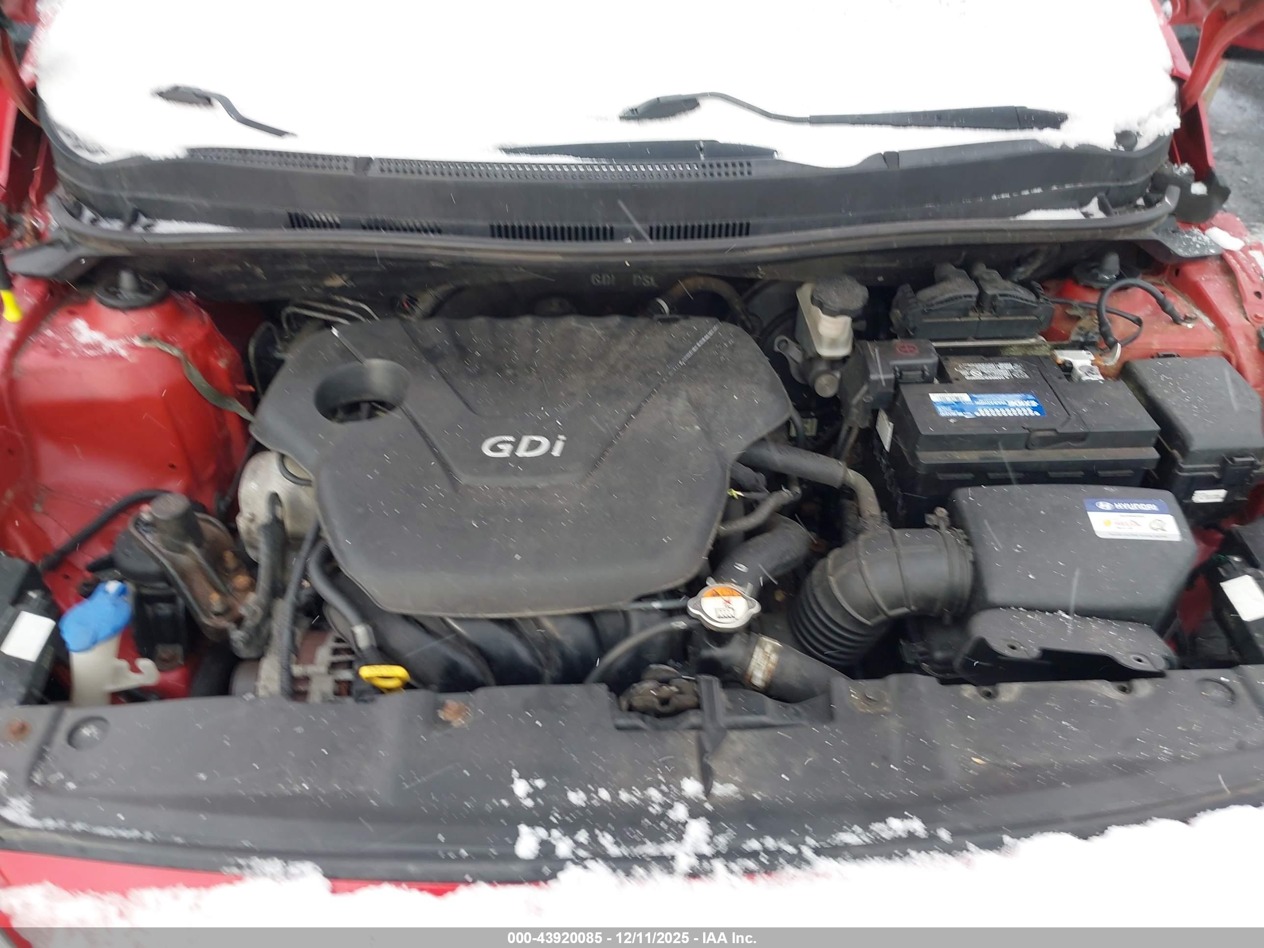 HYUNDAI ACCENT image 10