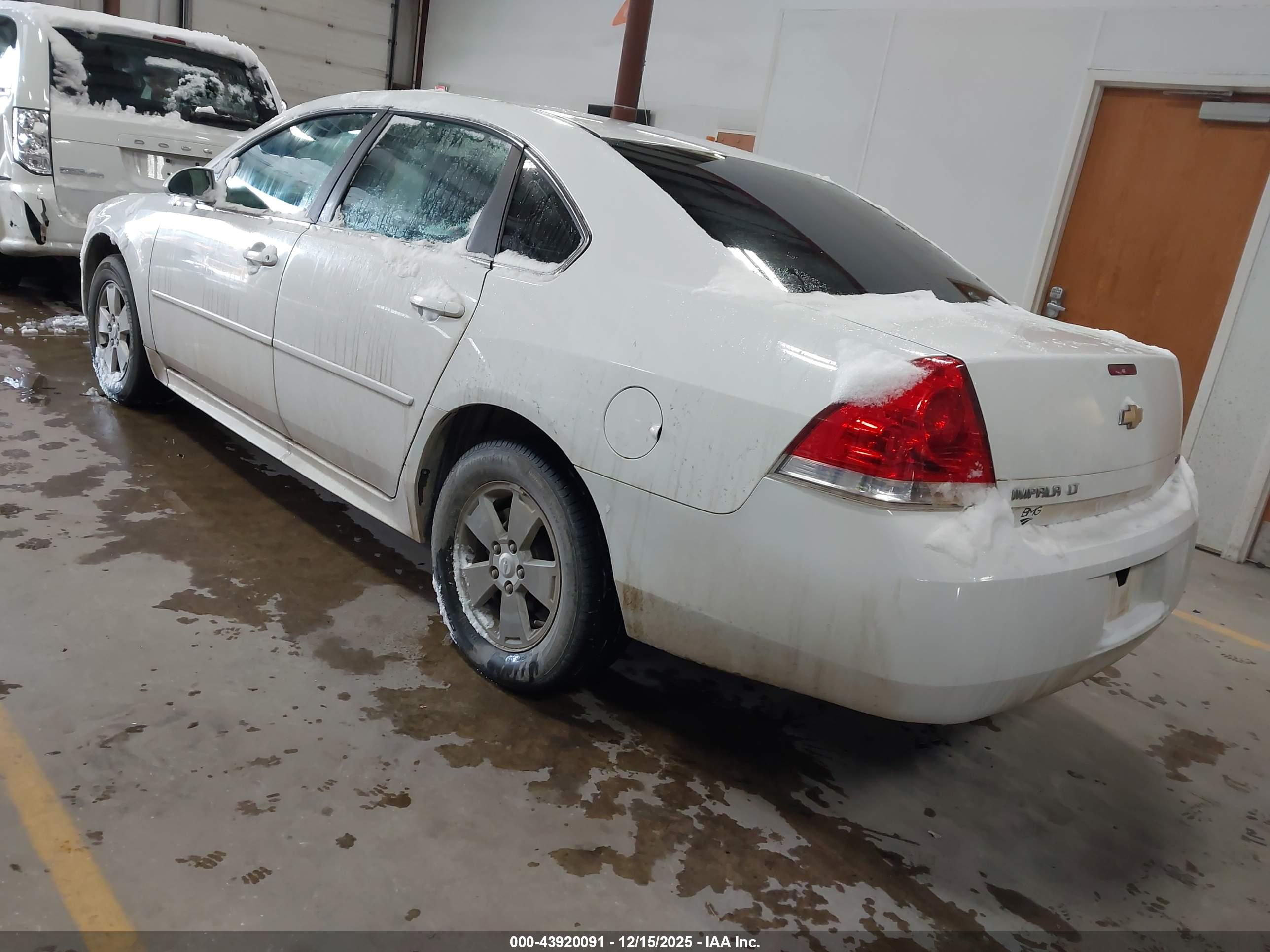 CHEVROLET IMPALA image 3