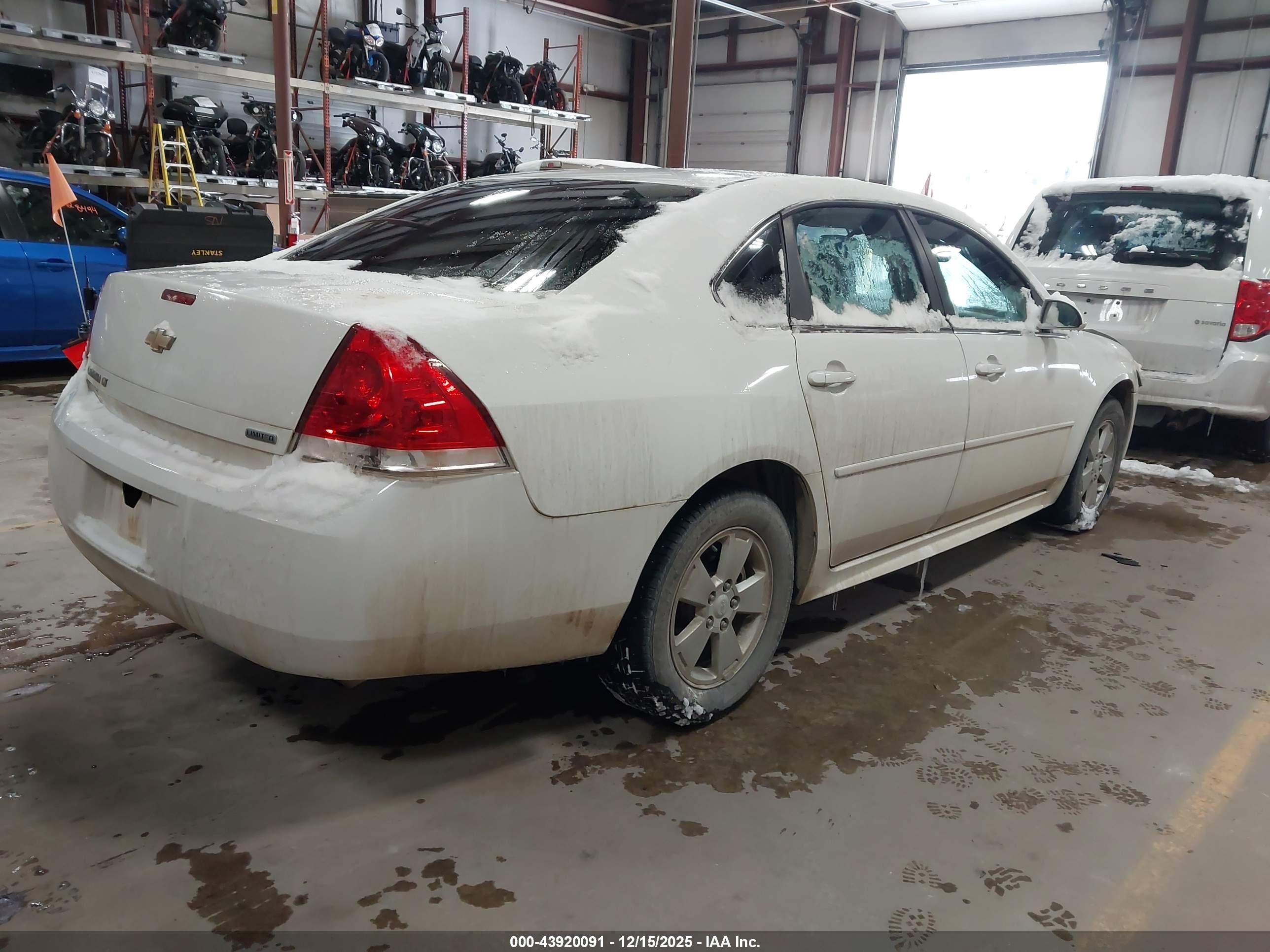 CHEVROLET IMPALA image 4