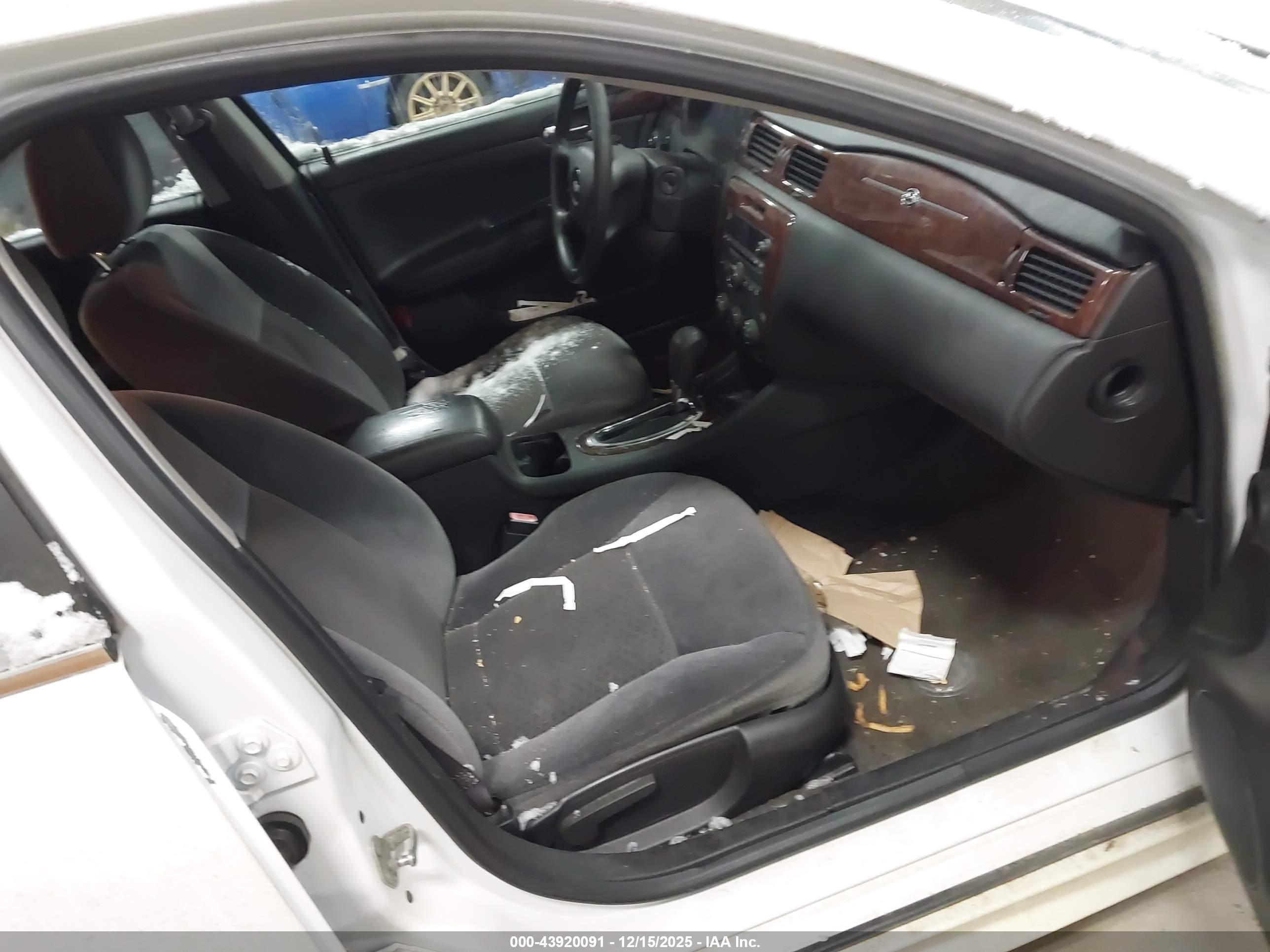 CHEVROLET IMPALA image 5