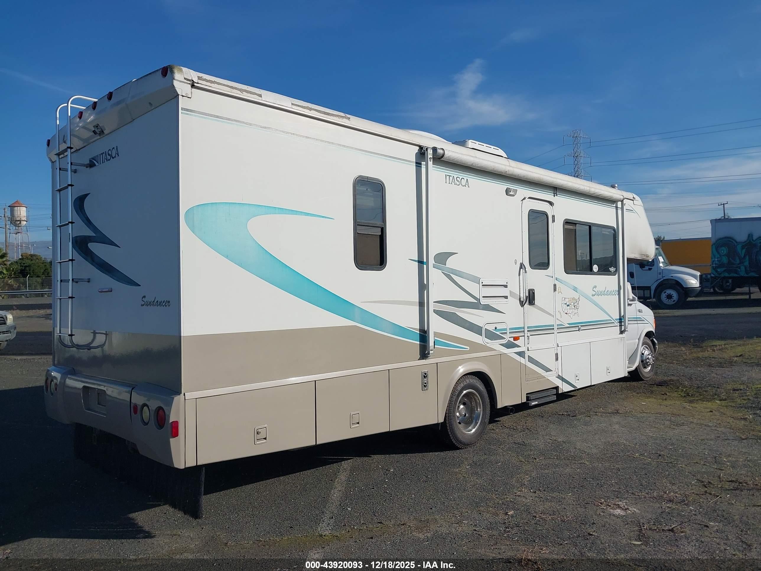 FORD E-450 image 4