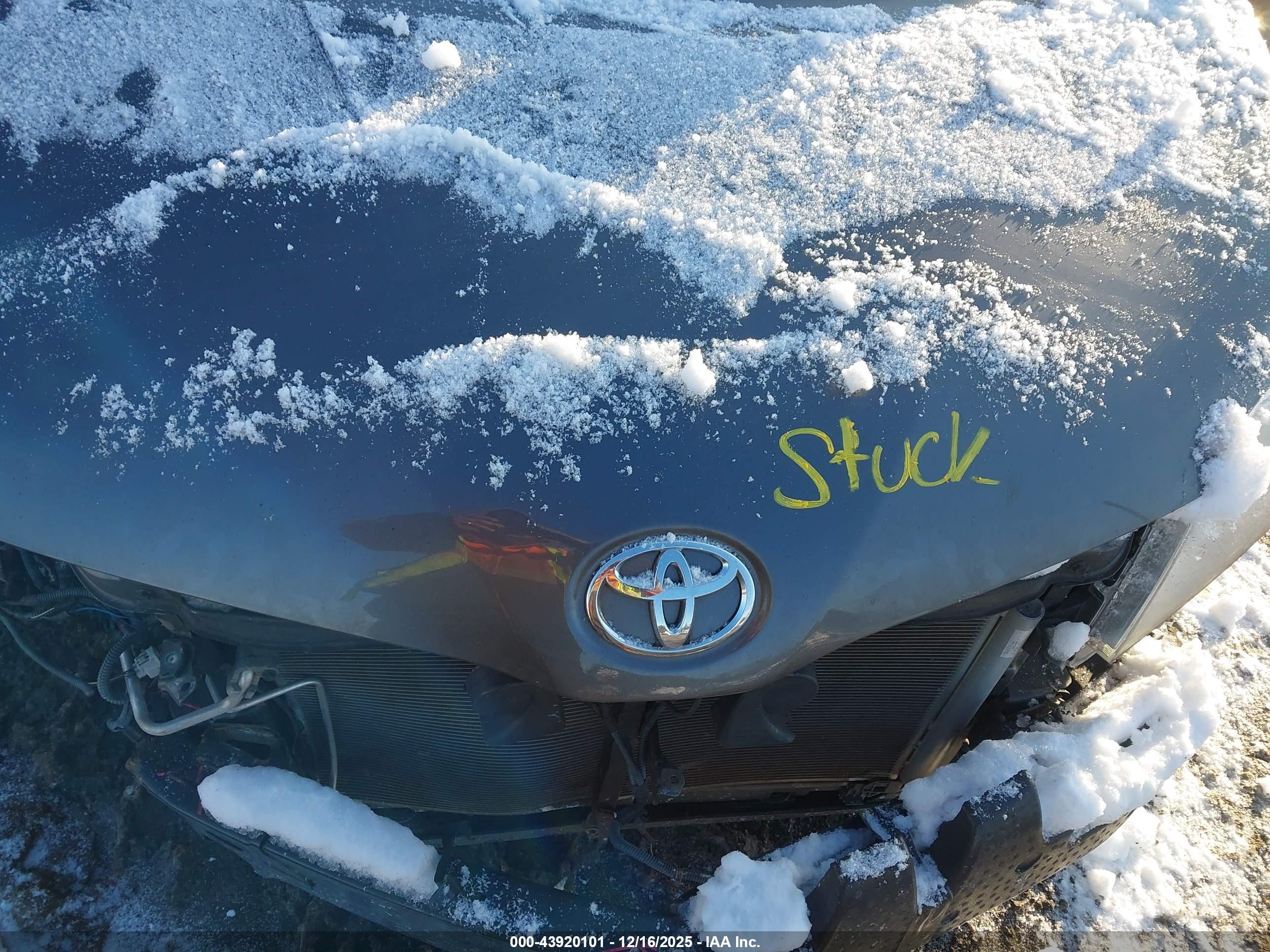 TOYOTA SIENNA image 10