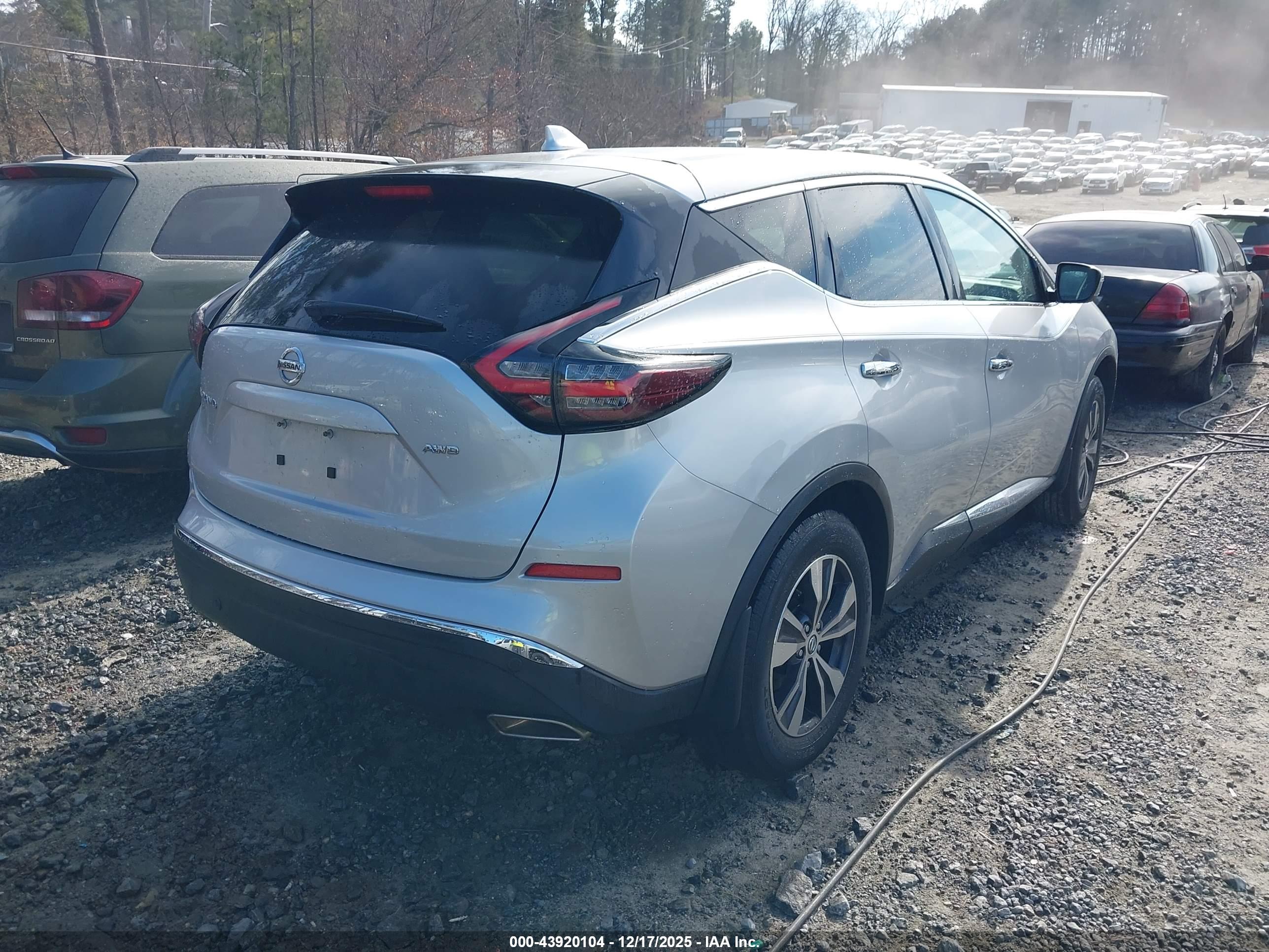NISSAN MURANO image 4