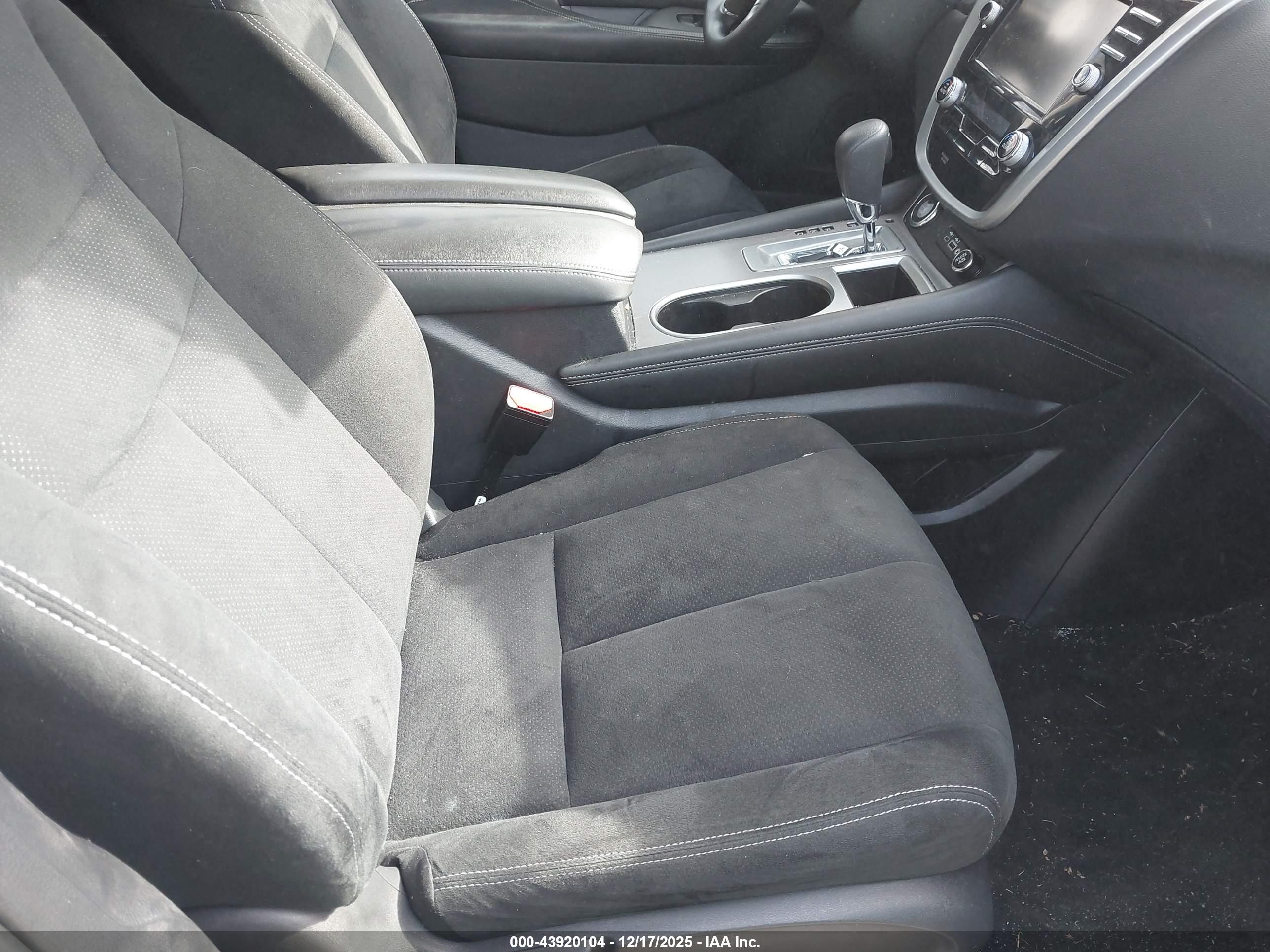 NISSAN MURANO image 5