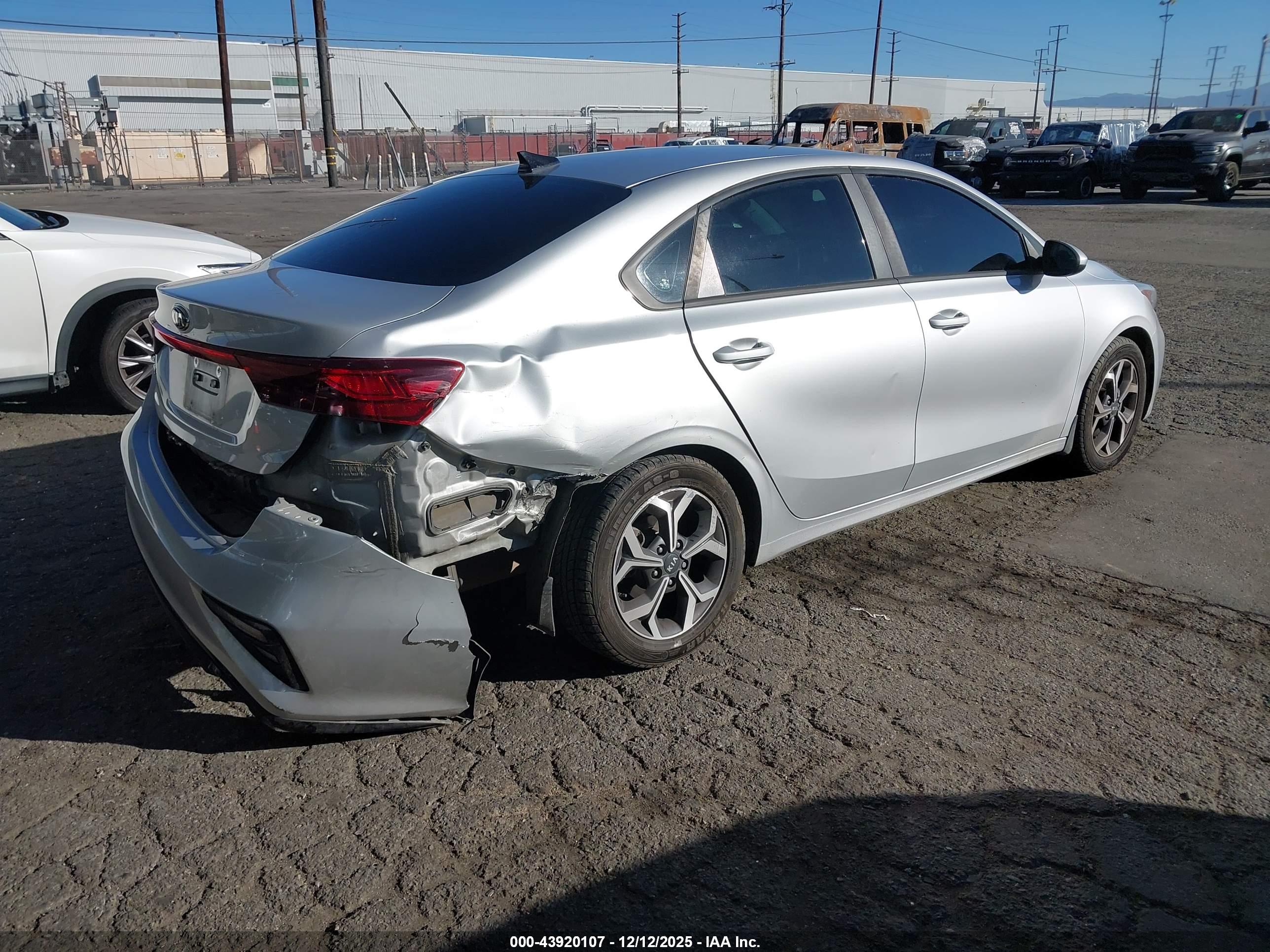 KIA FORTE image 4