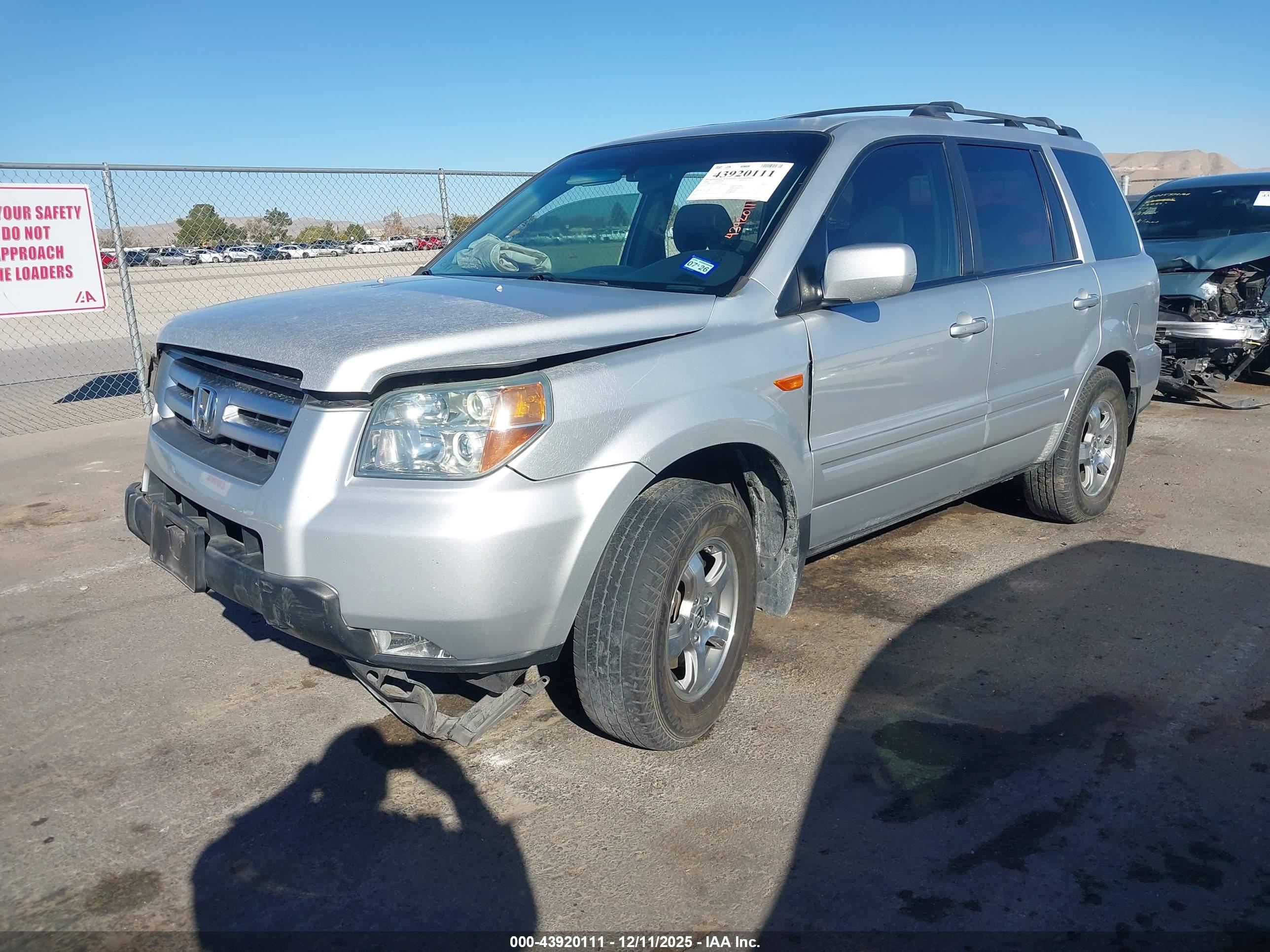 HONDA PILOT image 2