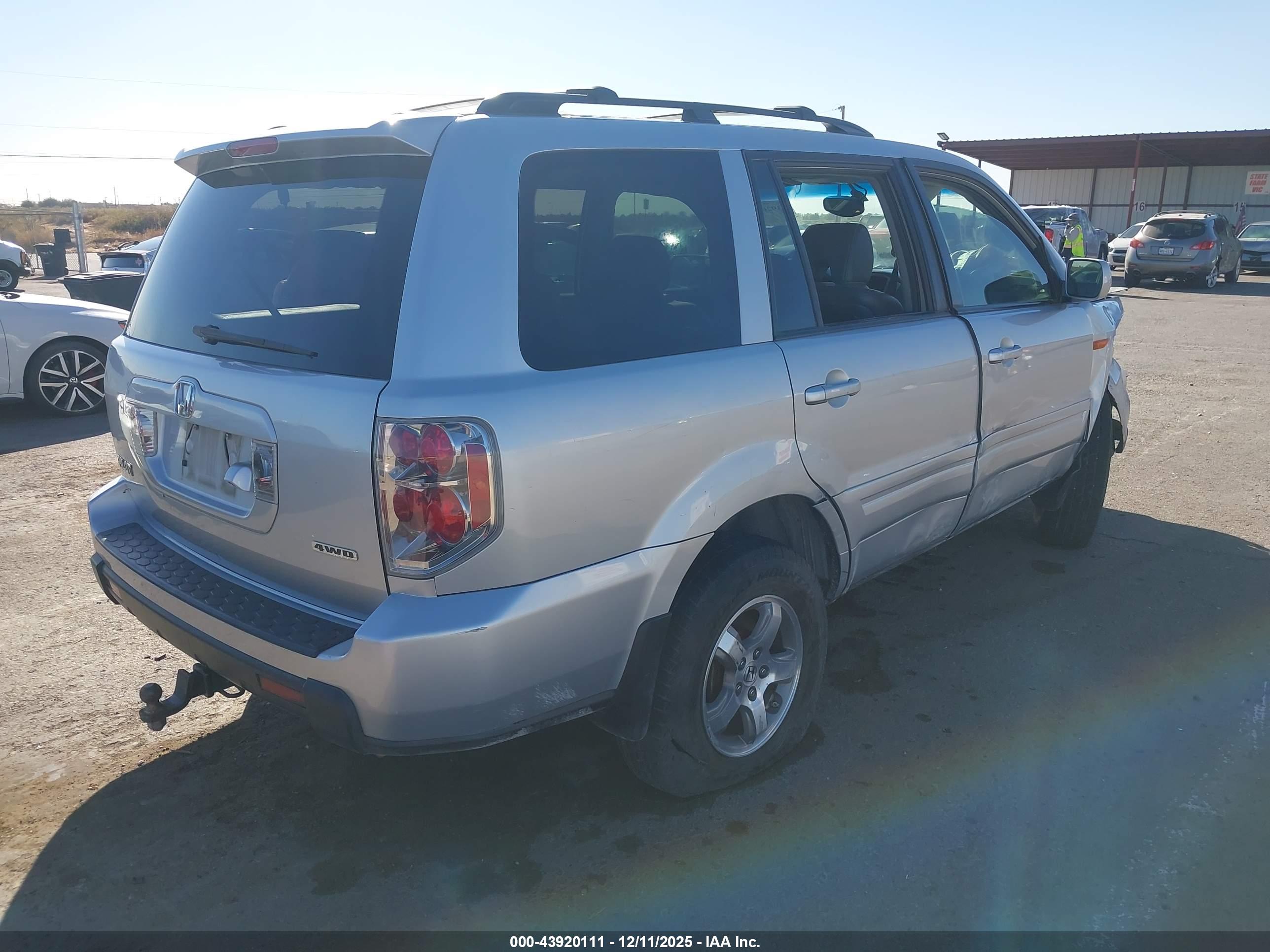HONDA PILOT image 4