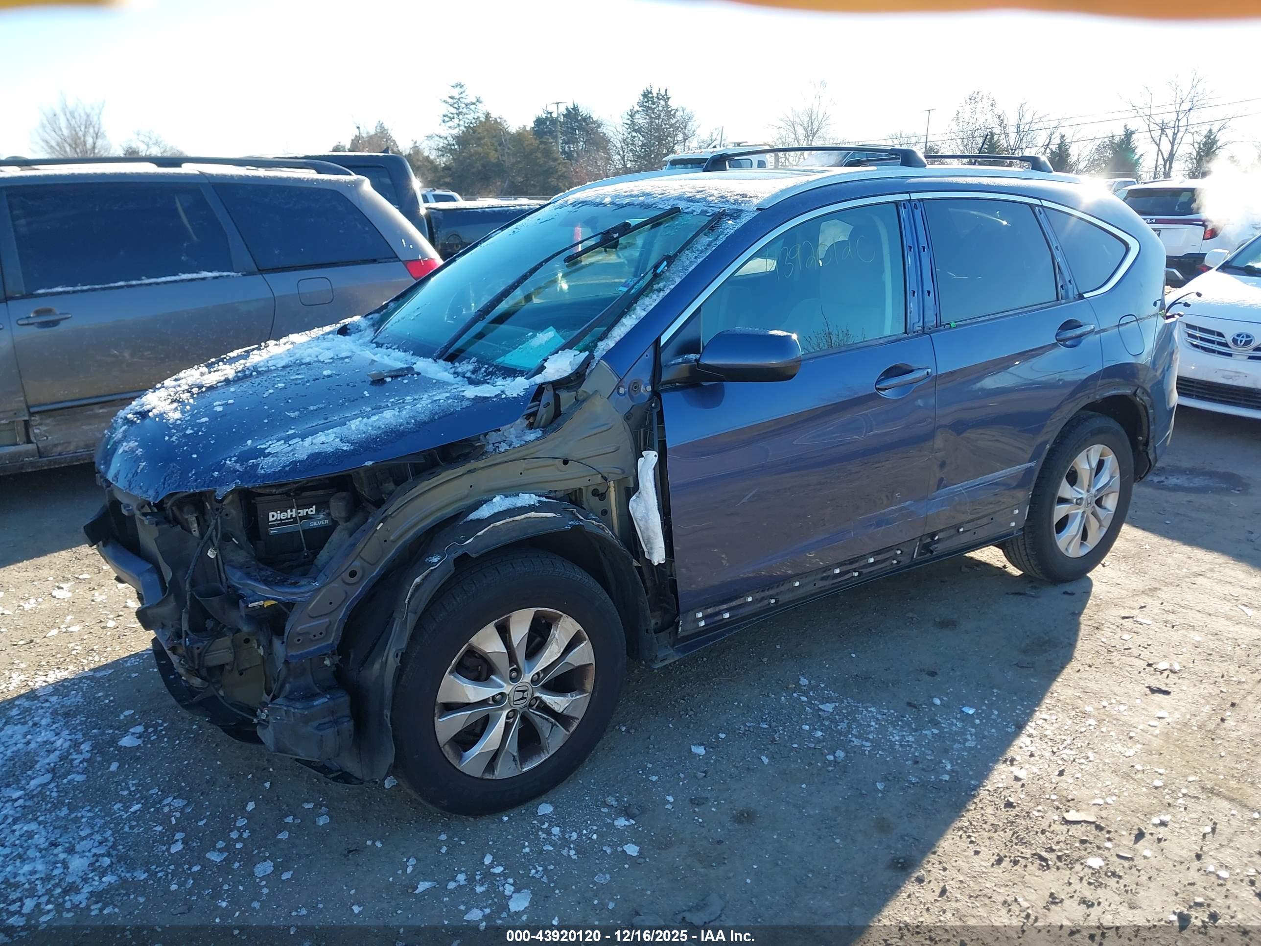 HONDA CR-V image 2