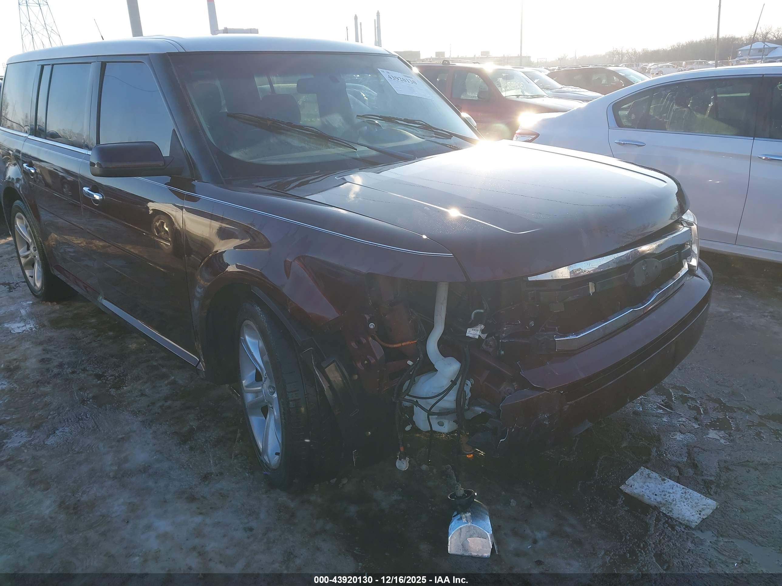 FORD FLEX image 6
