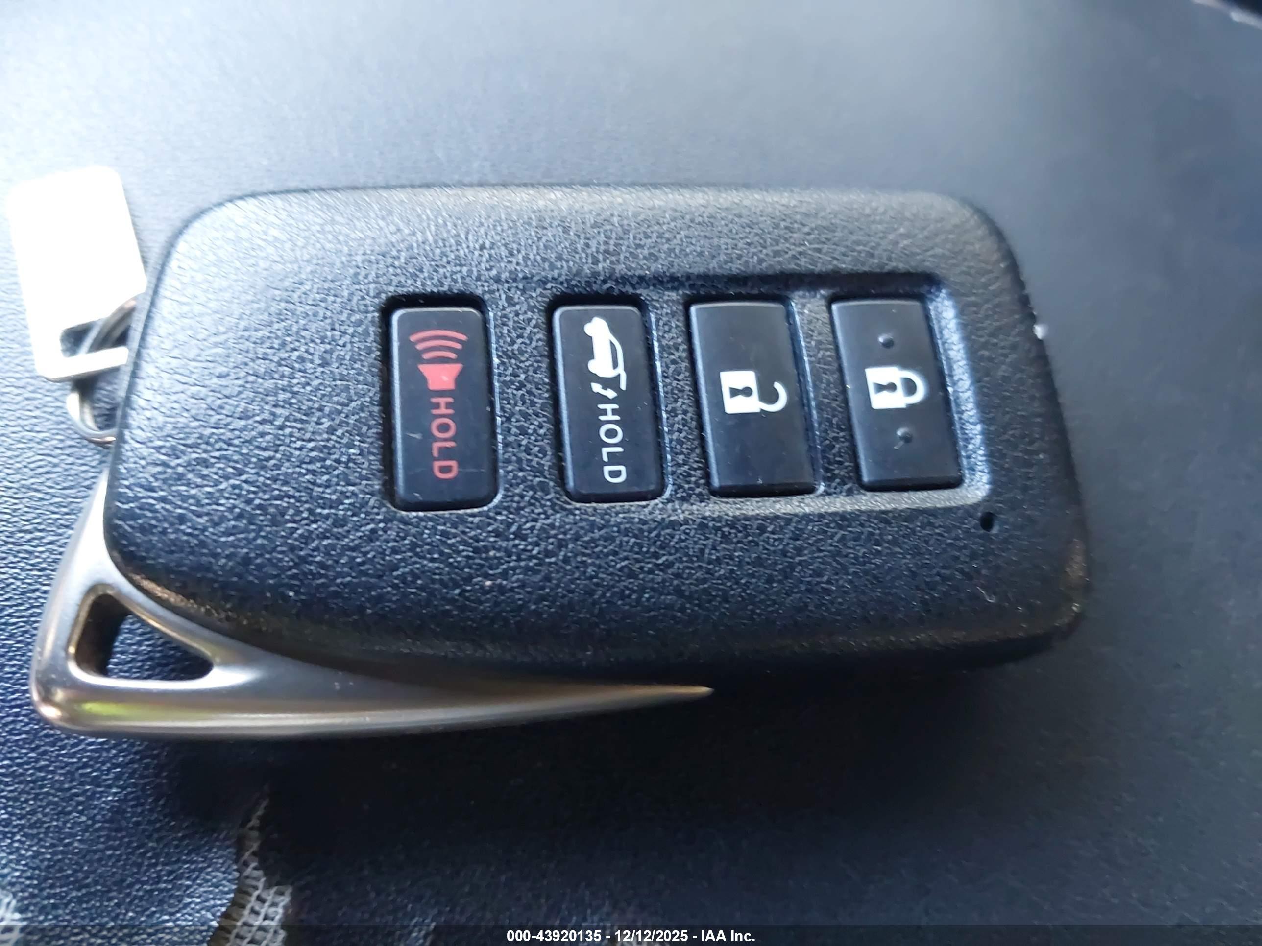 LEXUS NX image 11