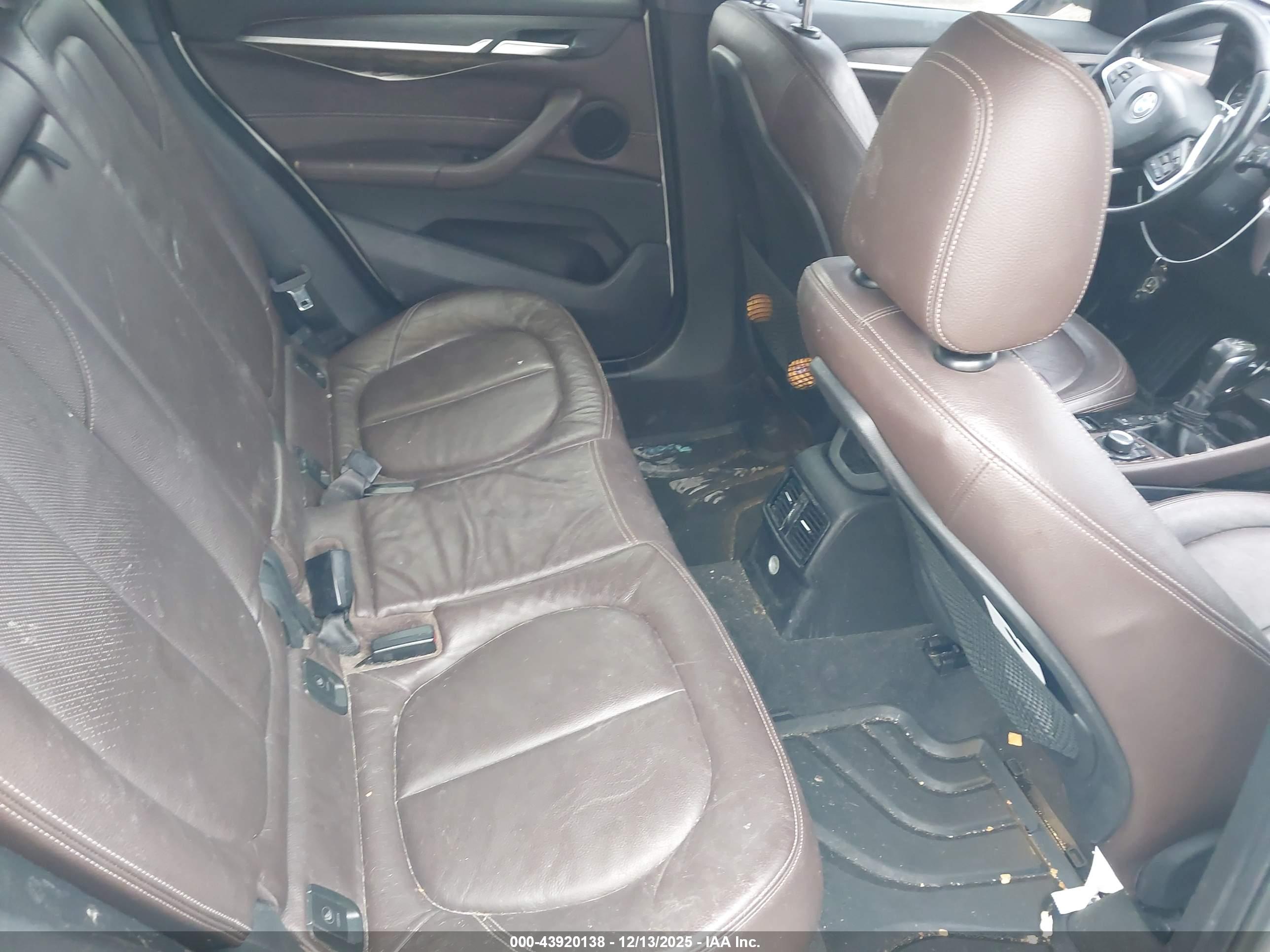 BMW X1 image 8
