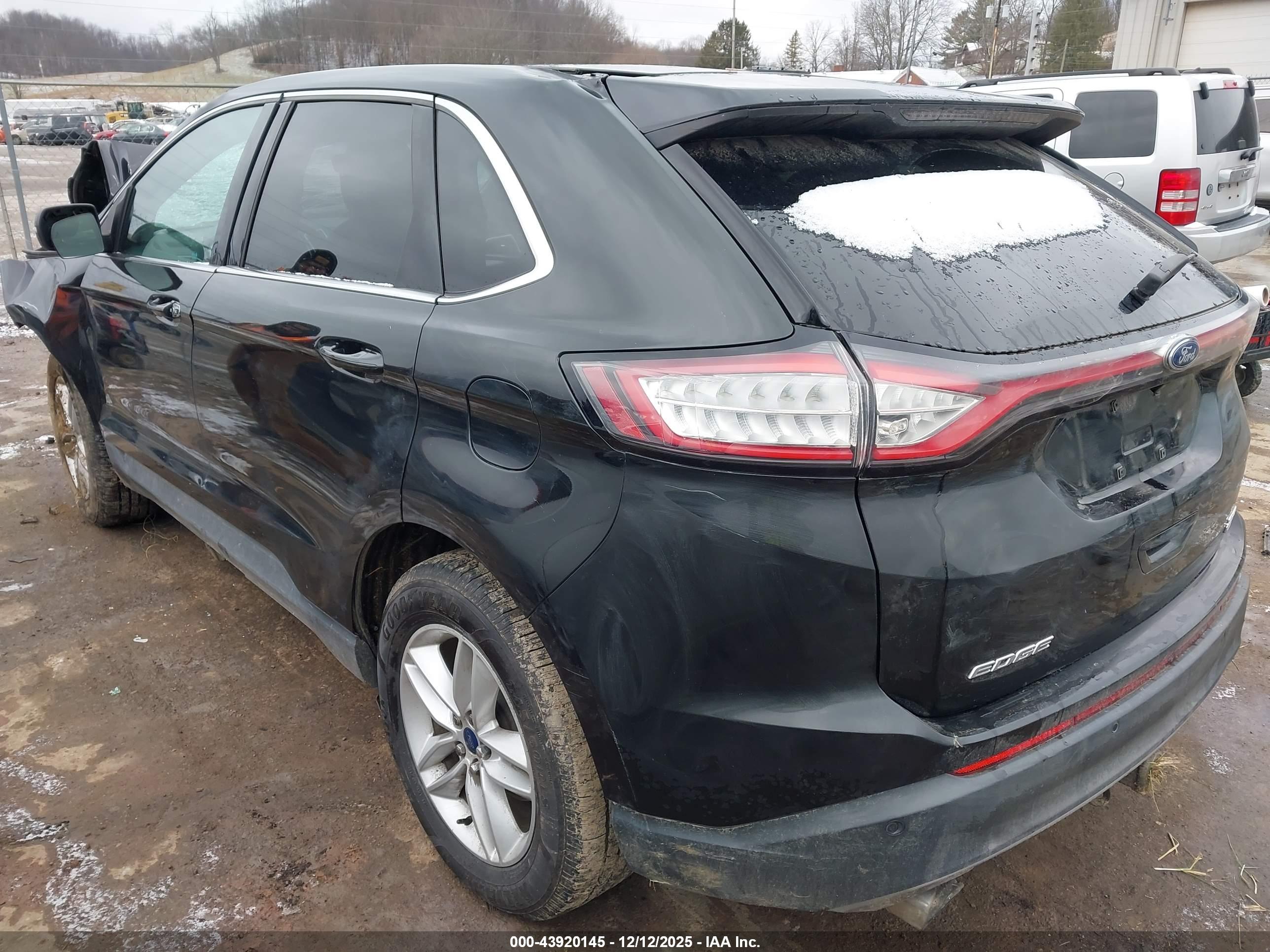 FORD EDGE image 3