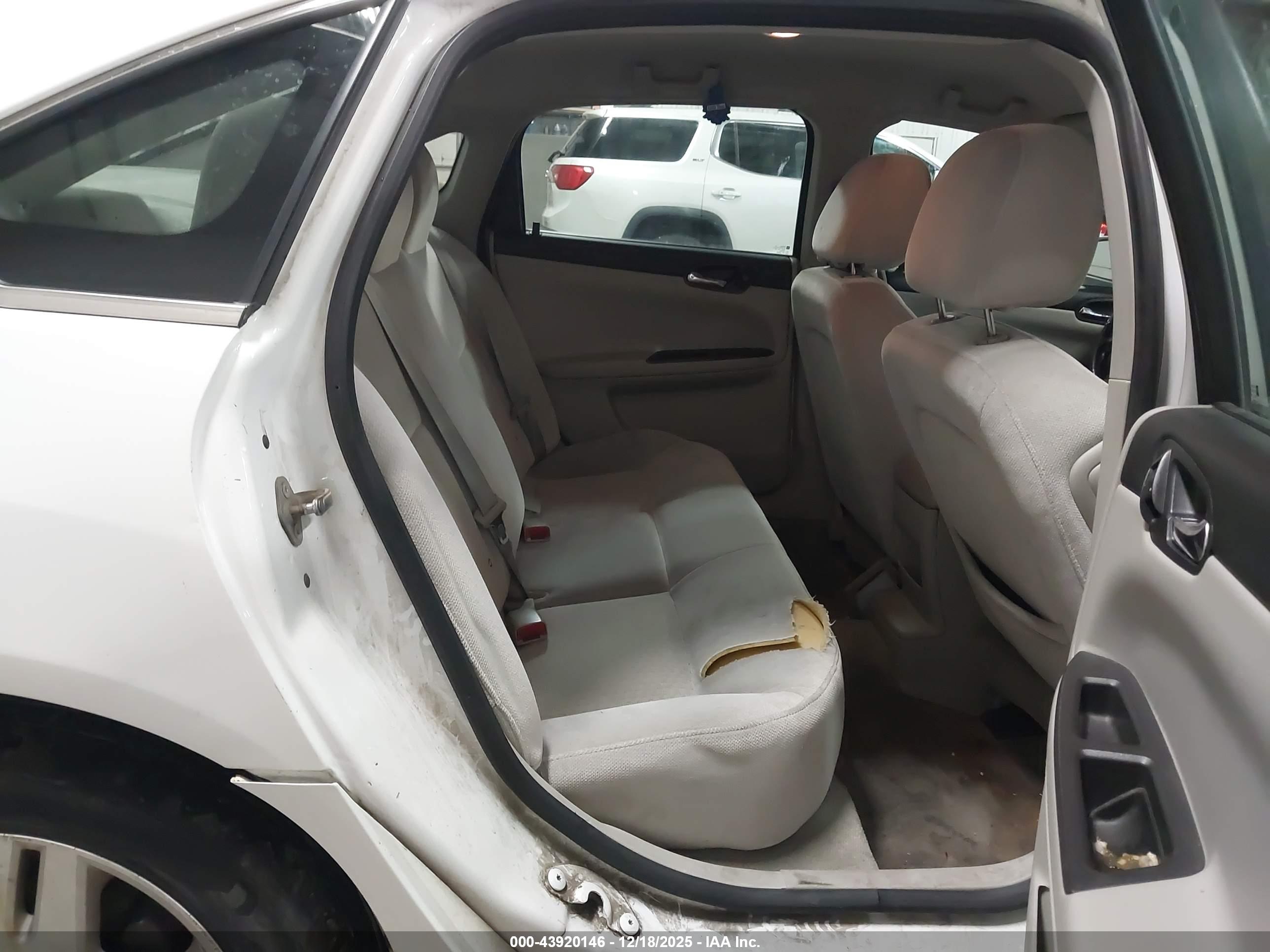 CHEVROLET IMPALA image 8