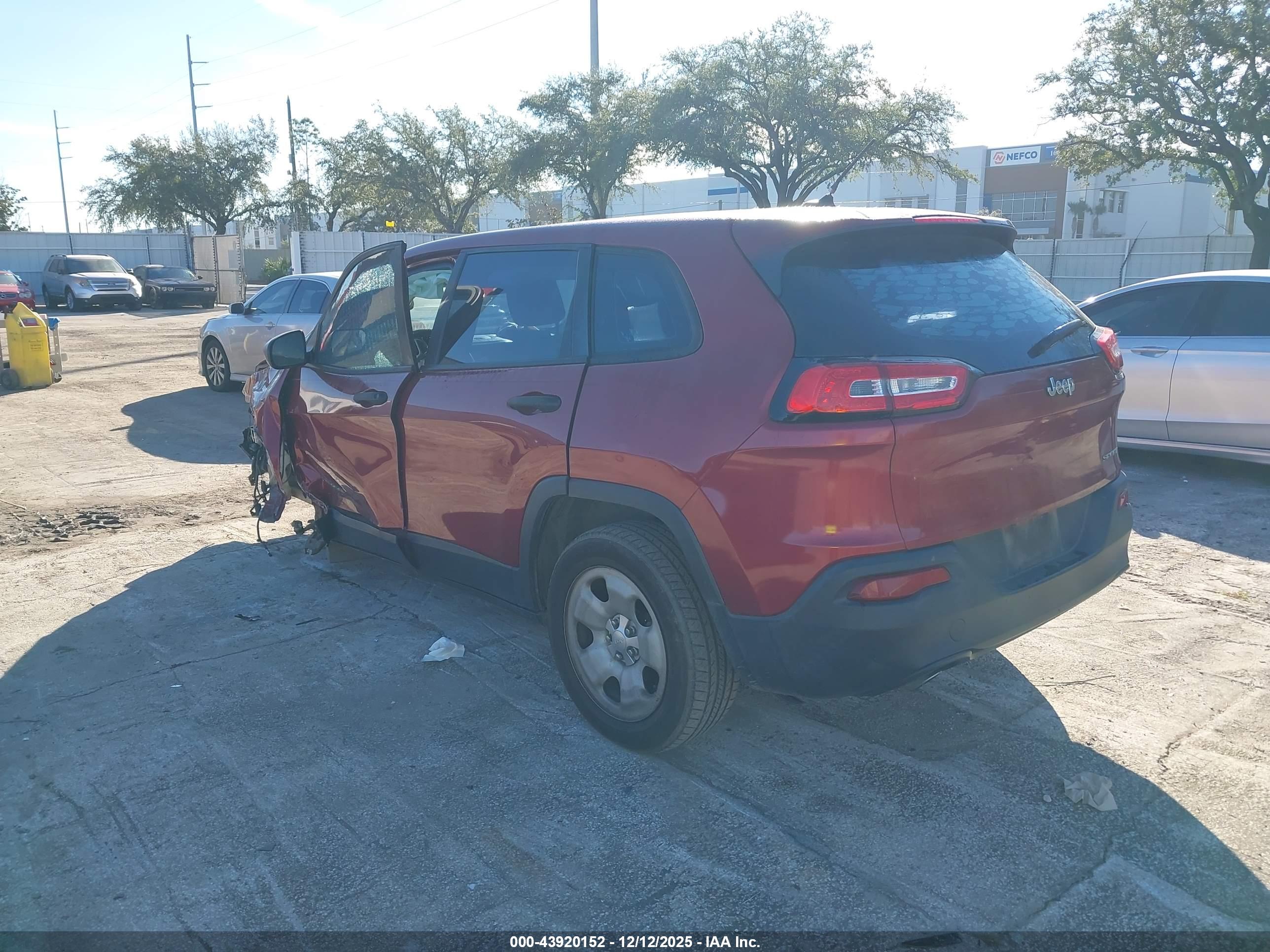 JEEP CHEROKEE image 3
