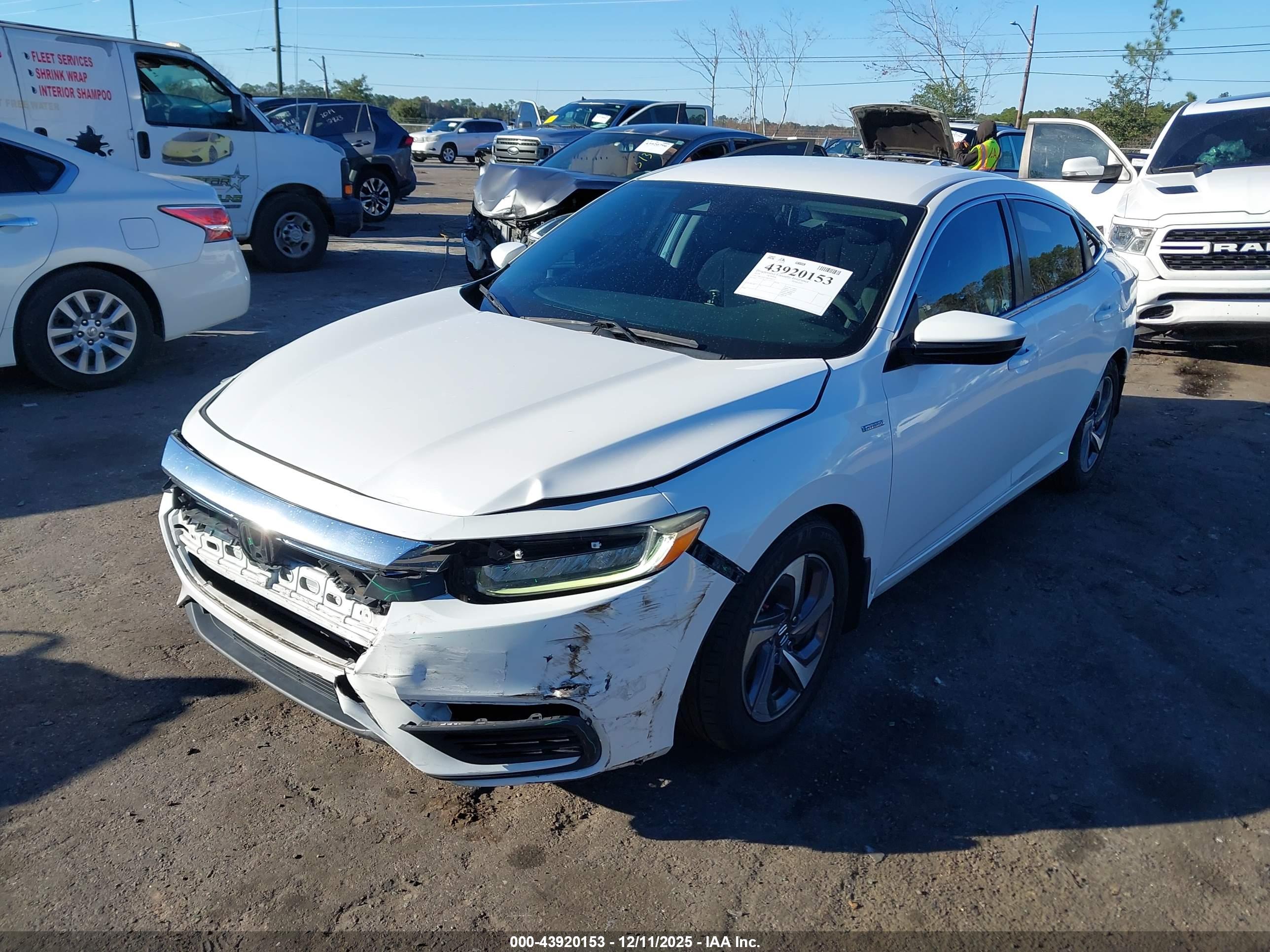 HONDA INSIGHT image 2