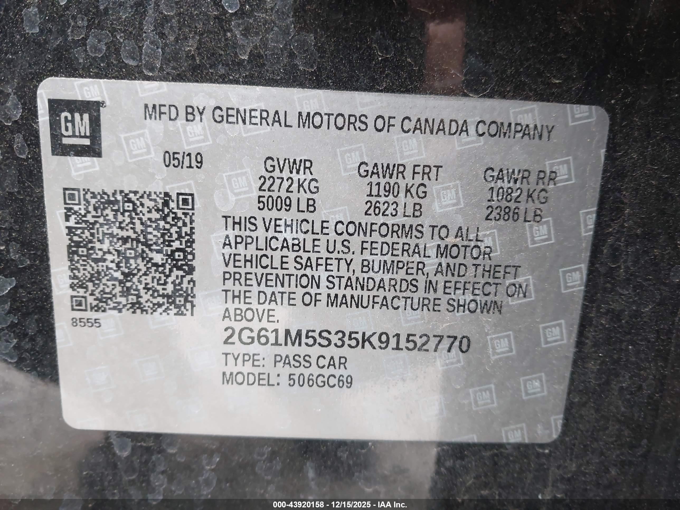 CADILLAC XTS image 9