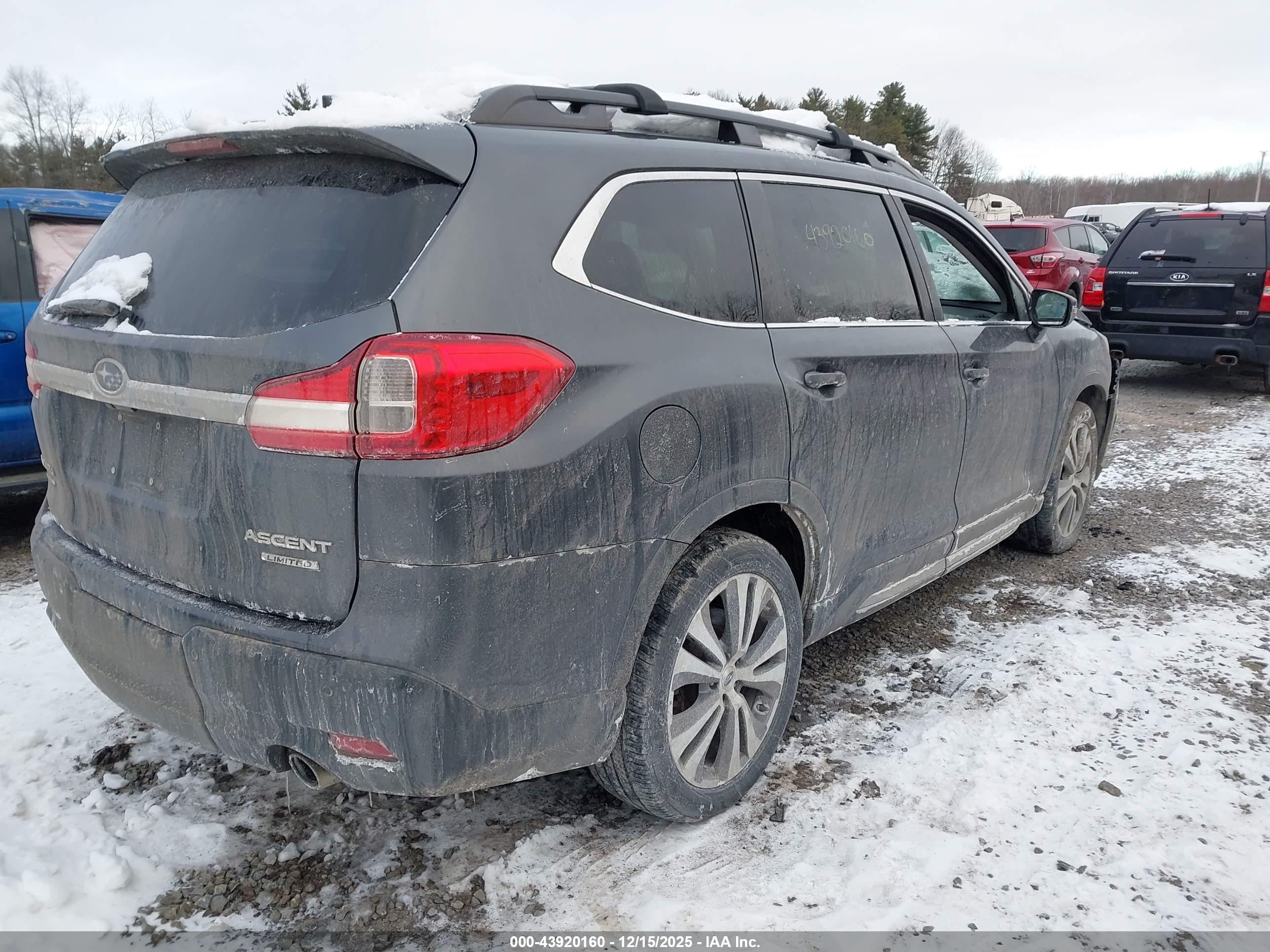 SUBARU ASCENT image 4